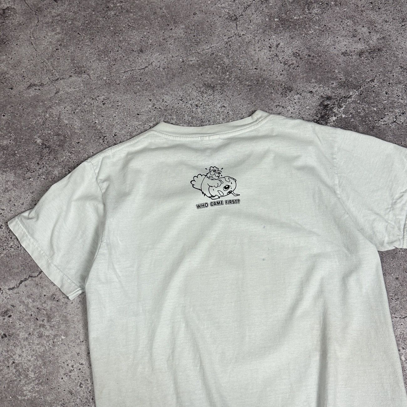 Vintage Vintage 90s Who Came First Humor Sex tee Chicken Egg Y2K Og Size US M / EU 48-50 / 2 - 11 Thumbnail