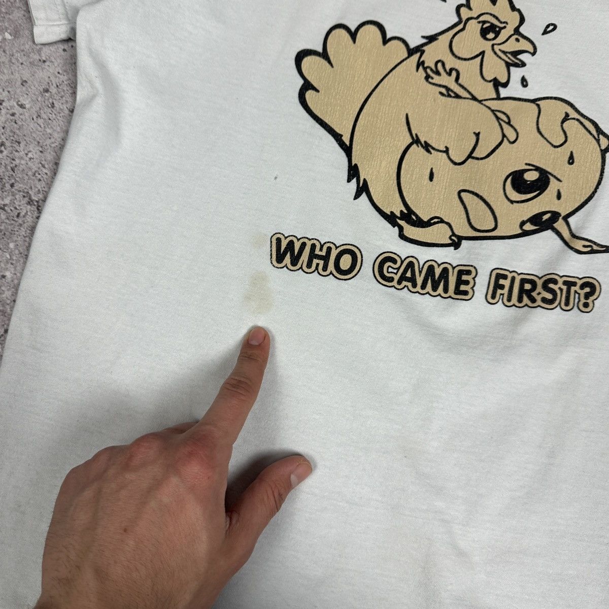 Vintage Vintage 90s Who Came First Humor Sex tee Chicken Egg Y2K Og Size US M / EU 48-50 / 2 - 5 Thumbnail