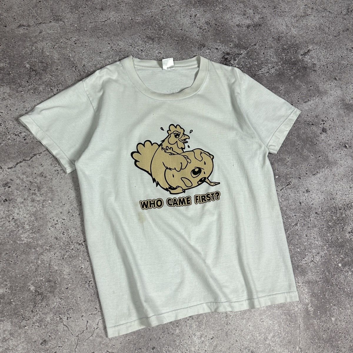 Vintage Vintage 90s Who Came First Humor Sex tee Chicken Egg Y2K Og Size US M / EU 48-50 / 2 - 3 Thumbnail