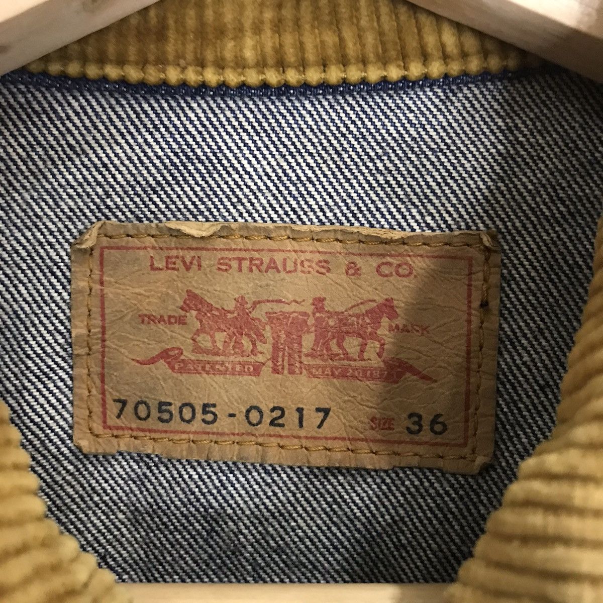 Levi's Levi’s Trucker Jacket Back Packer Denim Jacket Size US XS / EU 42 / 0 - 8 Thumbnail