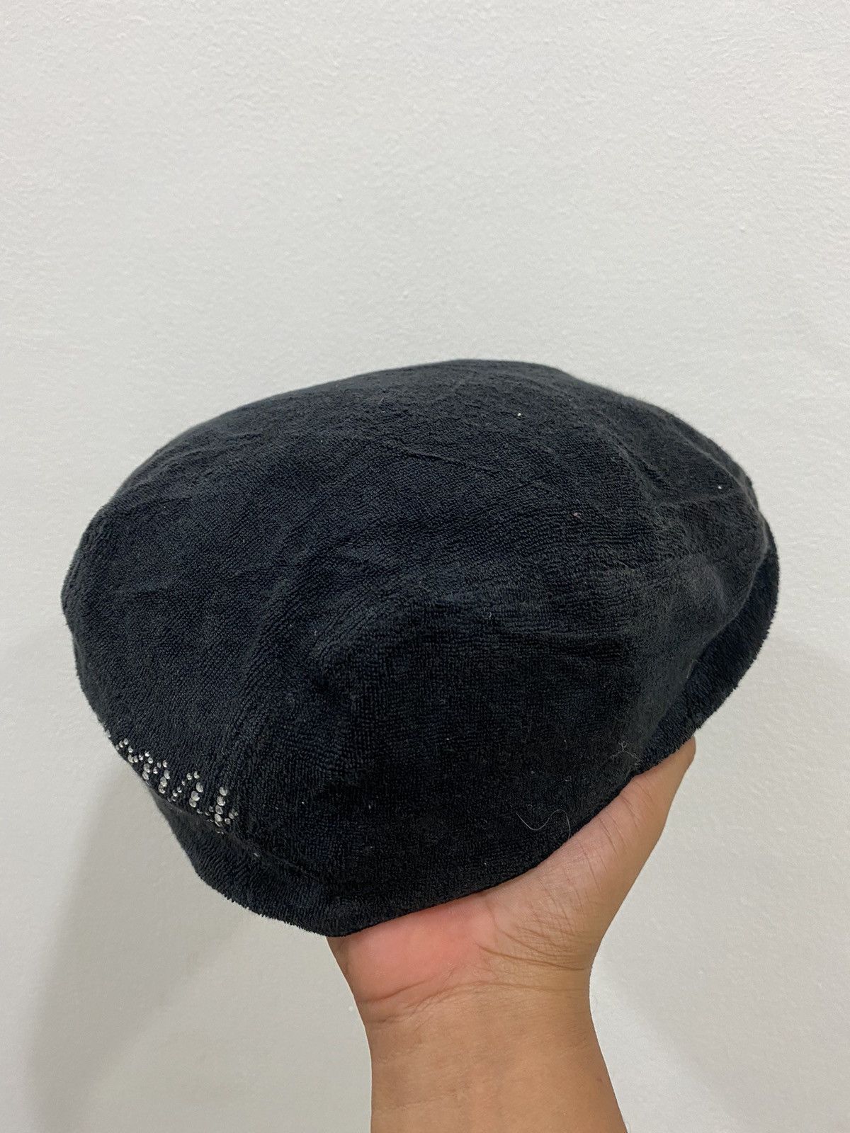 Tommy Hilfiger × Vintage Swarovski Tommy Girl Flat Hat Size ONE SIZE - 5 Thumbnail