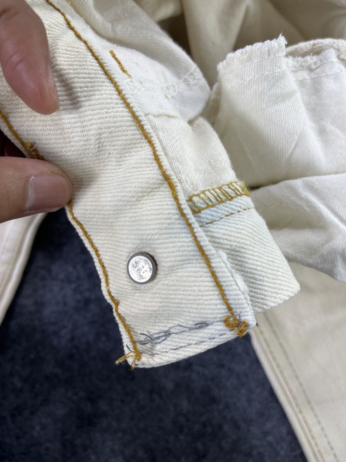 Levi's × Vintage 80's Vintage Levis 519 Jeans - J769 Size US 28 / EU 44 - 8 Thumbnail