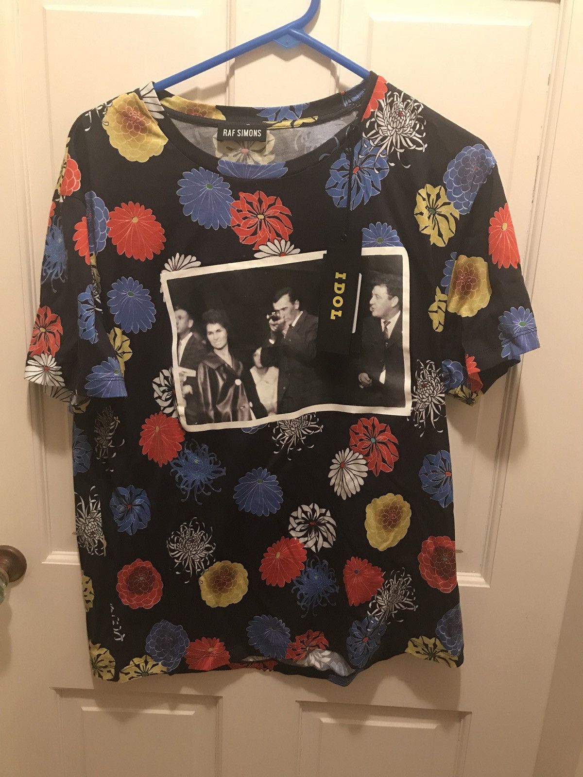 Raf Simons Raf Simons Shoot Floral Tee Size US L / EU 52-54 / 3 - 1 Thumbnail