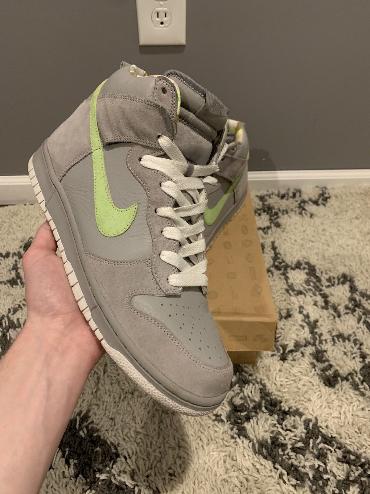 Nike Nike Dunk High “Liquid Lime” 2008 Size US 10.5 / EU 43-44 - 1 Thumbnail