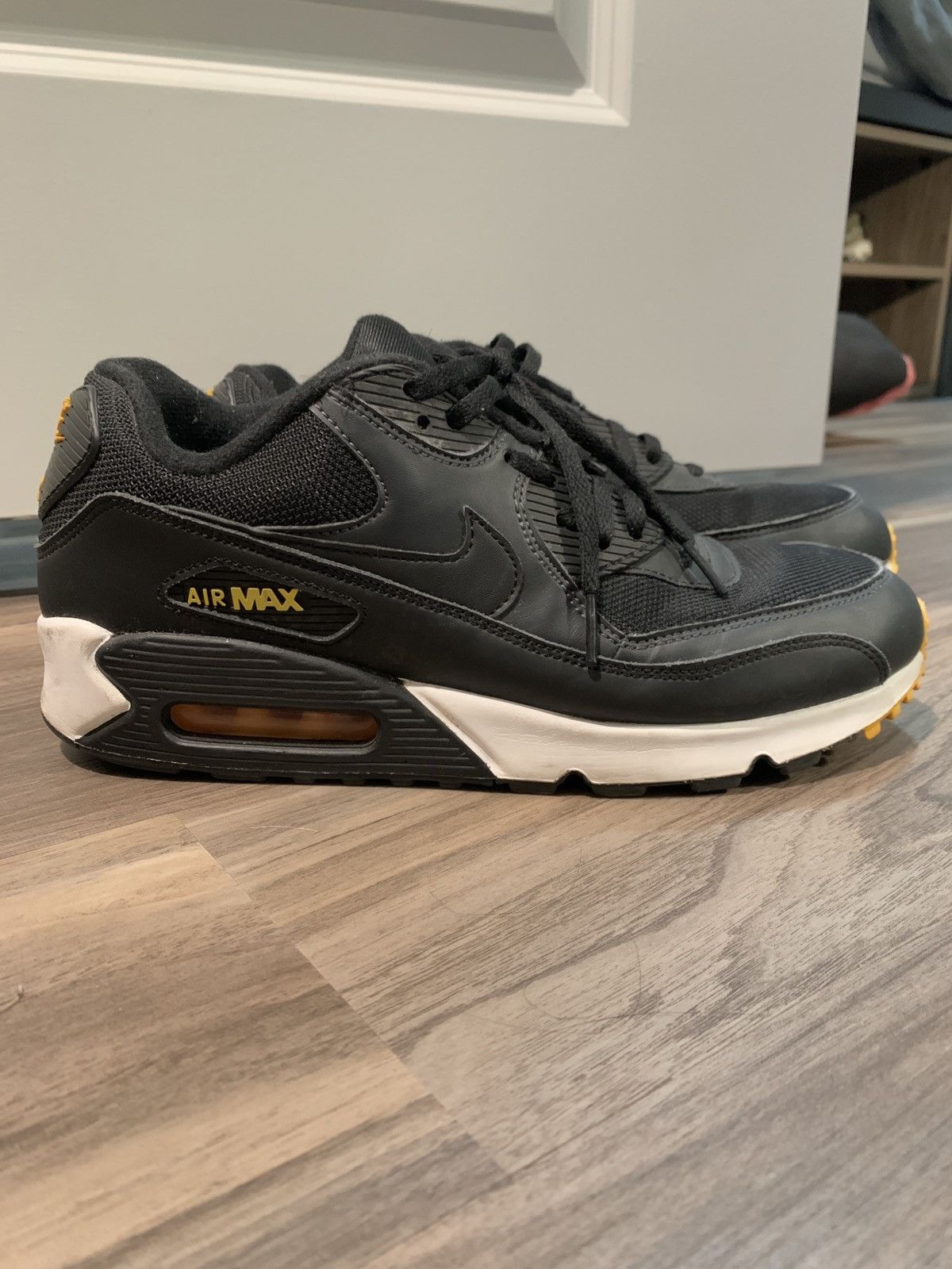 Nike Air Max 90 Black and Yellow | Grailed