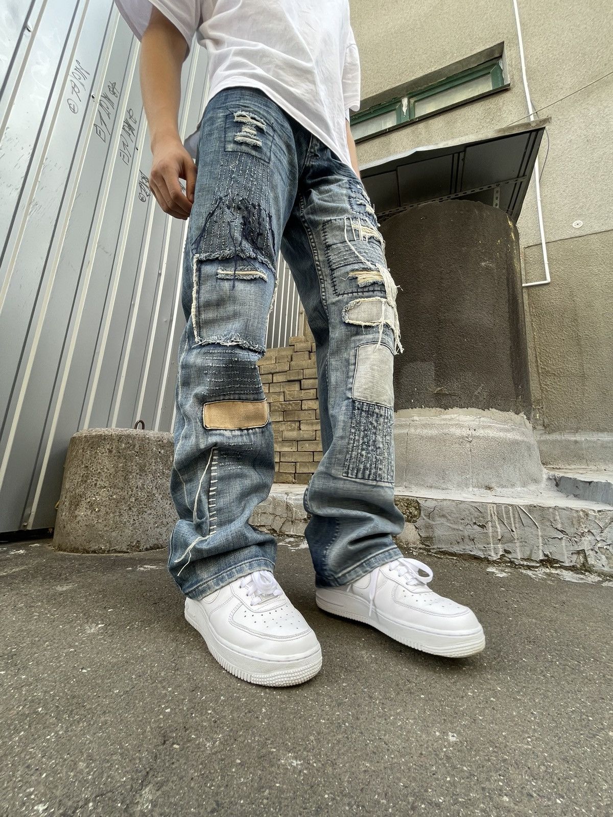 Japanese Brand Vintage Japanese Jeans Patchwork Distressed RARE Size US 30 / EU 46 - 3 Thumbnail