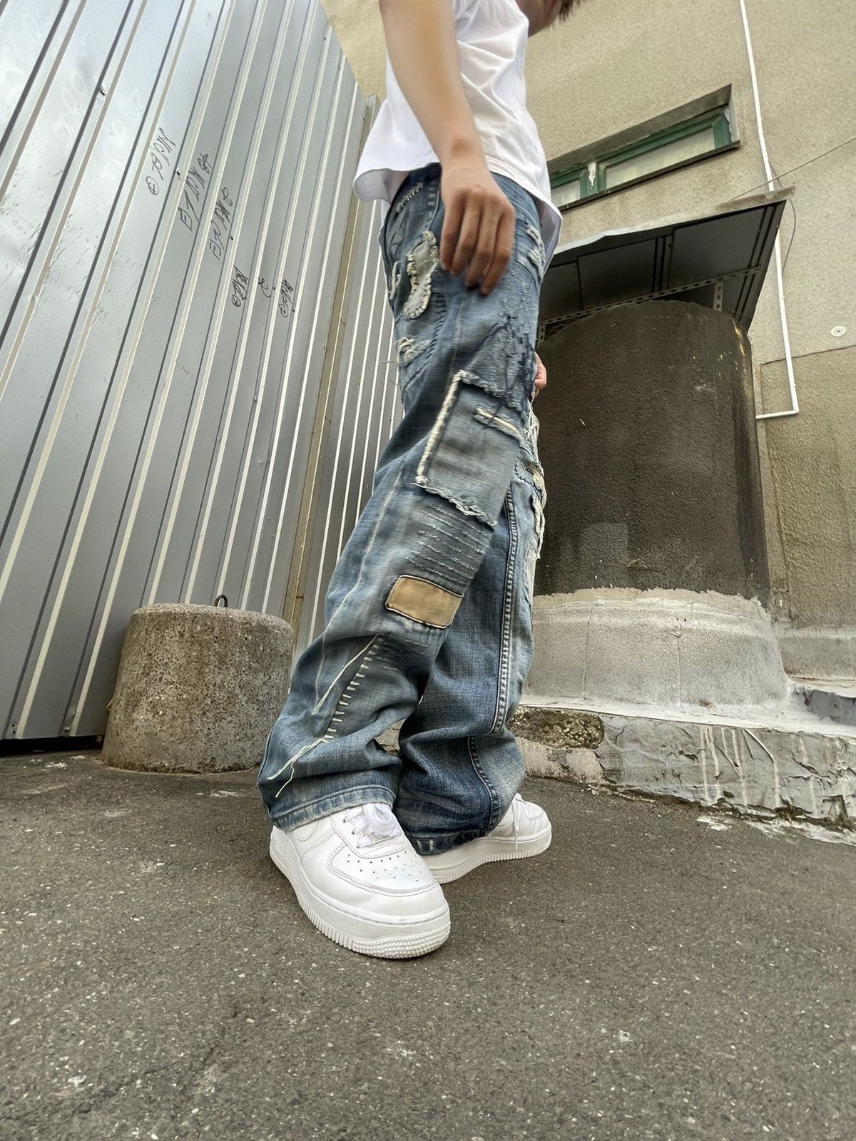 Japanese Brand Vintage Japanese Jeans Patchwork Distressed RARE Size US 30 / EU 46 - 4 Thumbnail