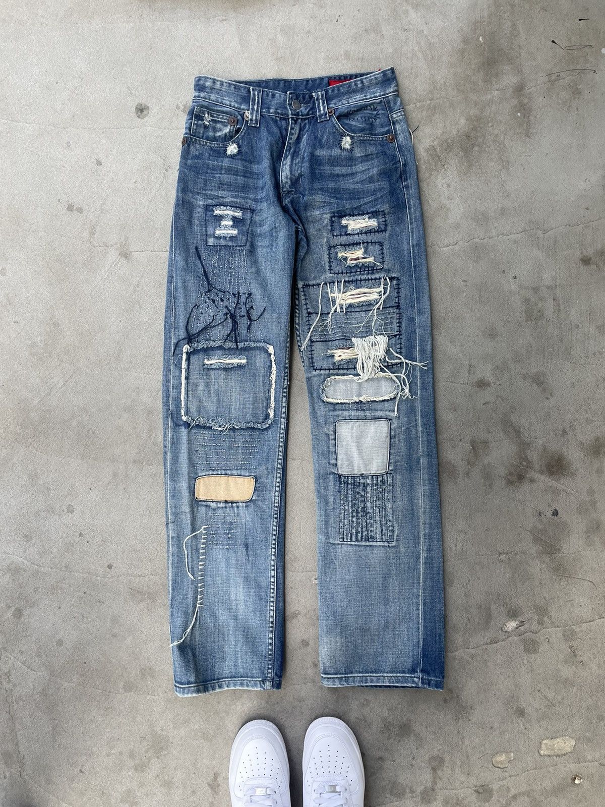 Japanese Brand Vintage Japanese Jeans Patchwork Distressed RARE Size US 30 / EU 46 - 2 Thumbnail