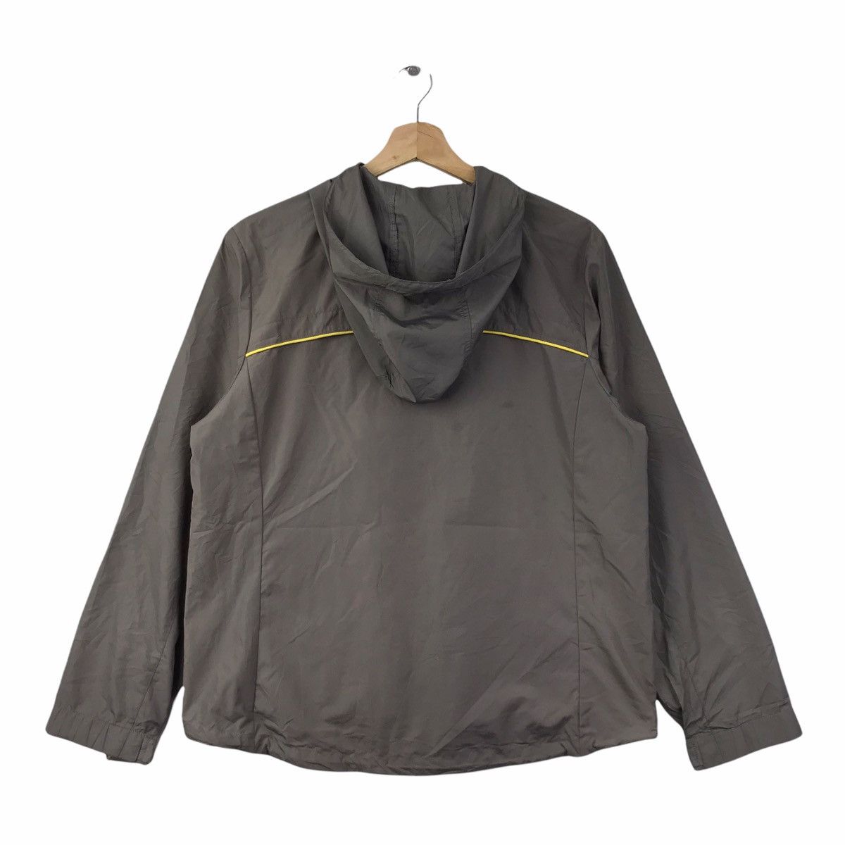 Nike NIKE SWOOSH Sportswear Grey Windbreaker Hoodie Jacket Size US M / EU 48-50 / 2 - 2 Thumbnail
