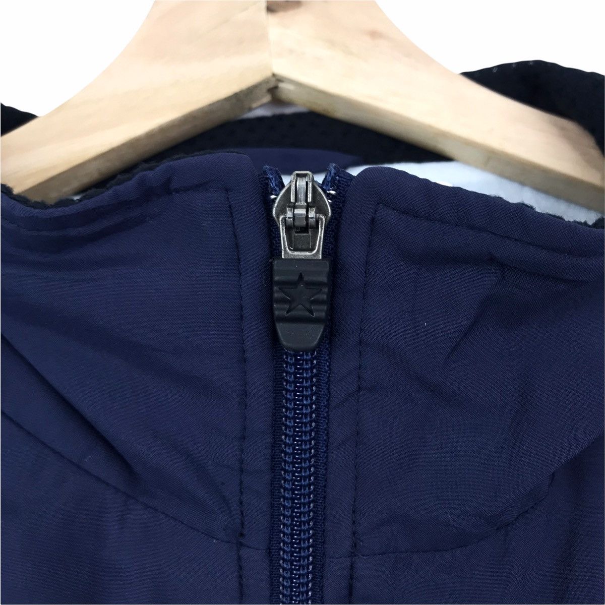 Converse CONVERSE USA Japanese Brand Blue Long Windbreaker Jacket Size US L / EU 52-54 / 3 - 7 Thumbnail