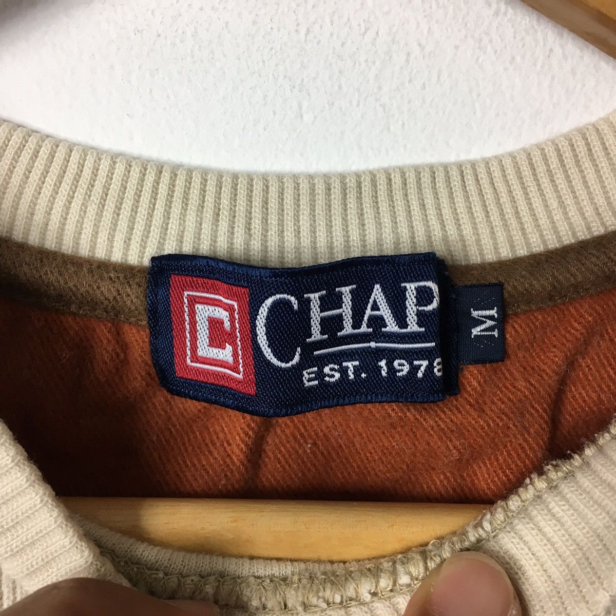 Chaps CHAPS by RALPH LAUREN Fishing Embroidered Beige Sweatshirt Size US M / EU 48-50 / 2 - 3 Thumbnail