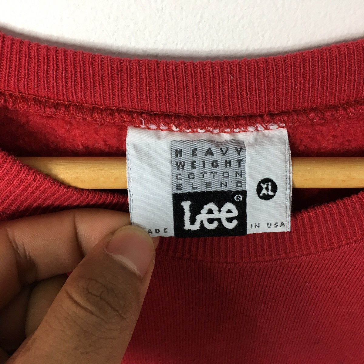 Lee Vintage LEE USA M.R Union Made Jeans Big Print RedSweatshirt Size US XL / EU 56 / 4 - 3 Thumbnail