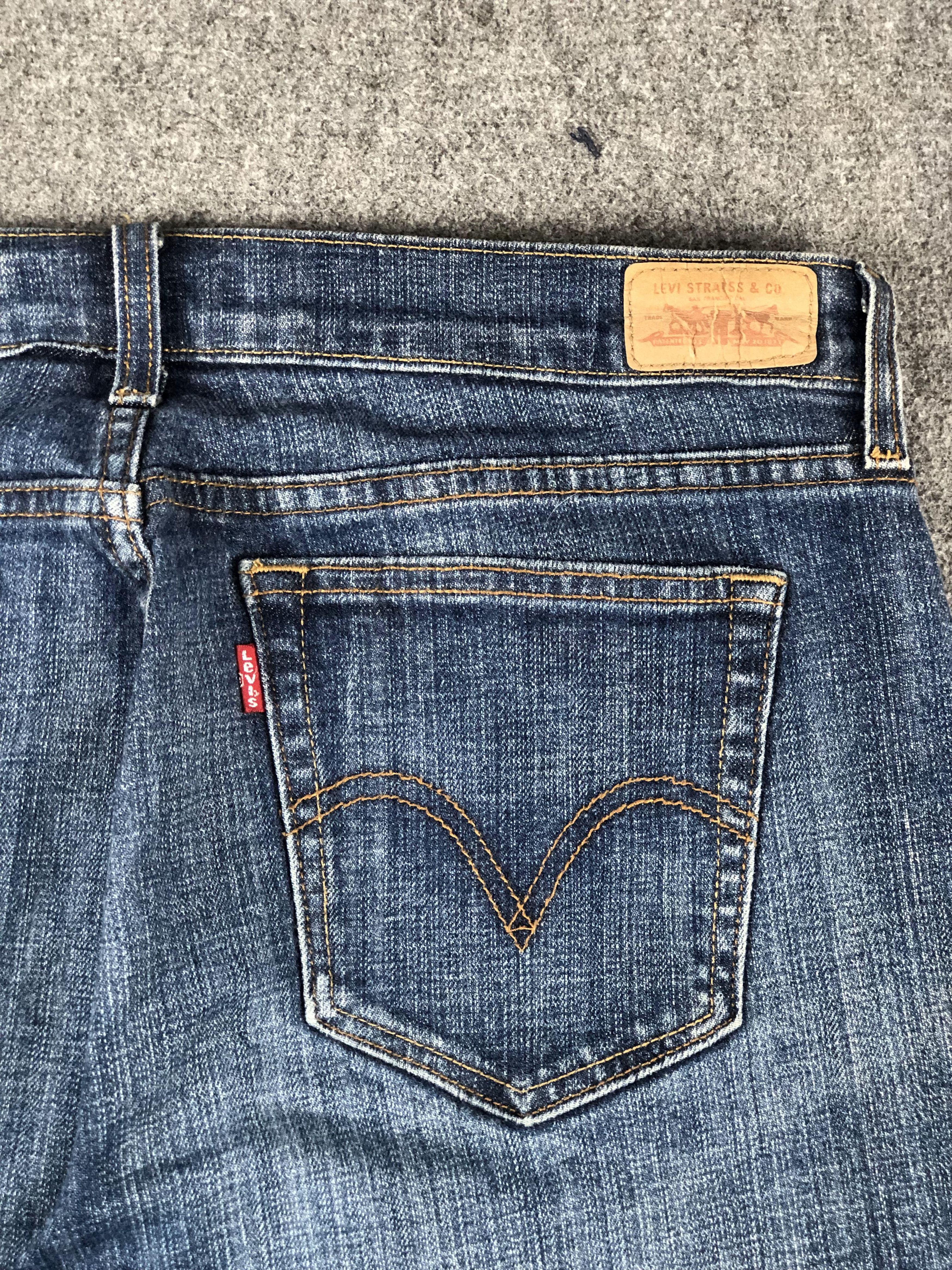 Levi's × Vintage Vintage Levis 505 Faded Blue Women Jeans DP2227 Size US 34 / EU 50 - 16 Thumbnail