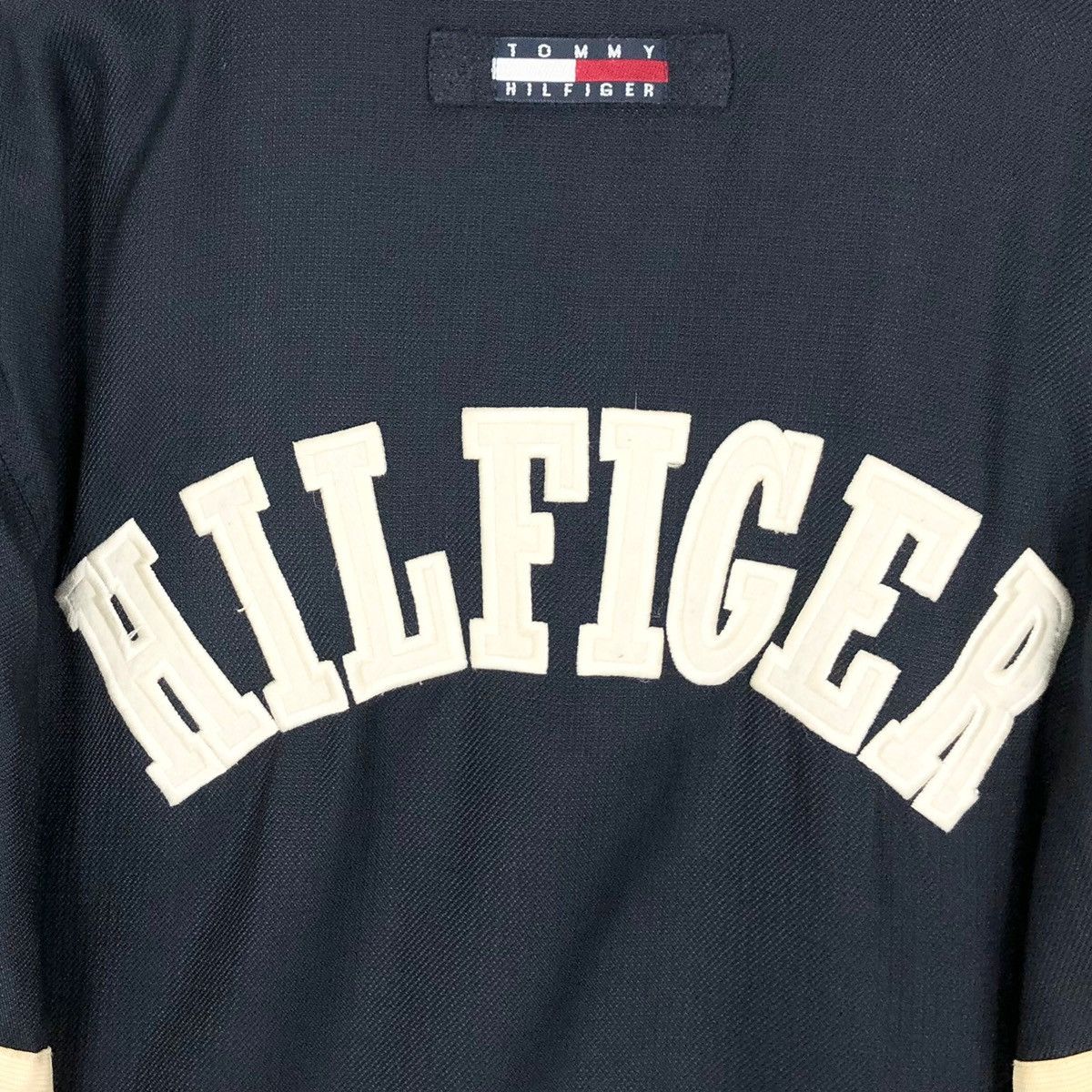 Tommy Hilfiger Vintage 90s Tommy Hilfiger Jacket Big Logo Foldable Hoodie Size US XL / EU 56 / 4 - 17 Thumbnail