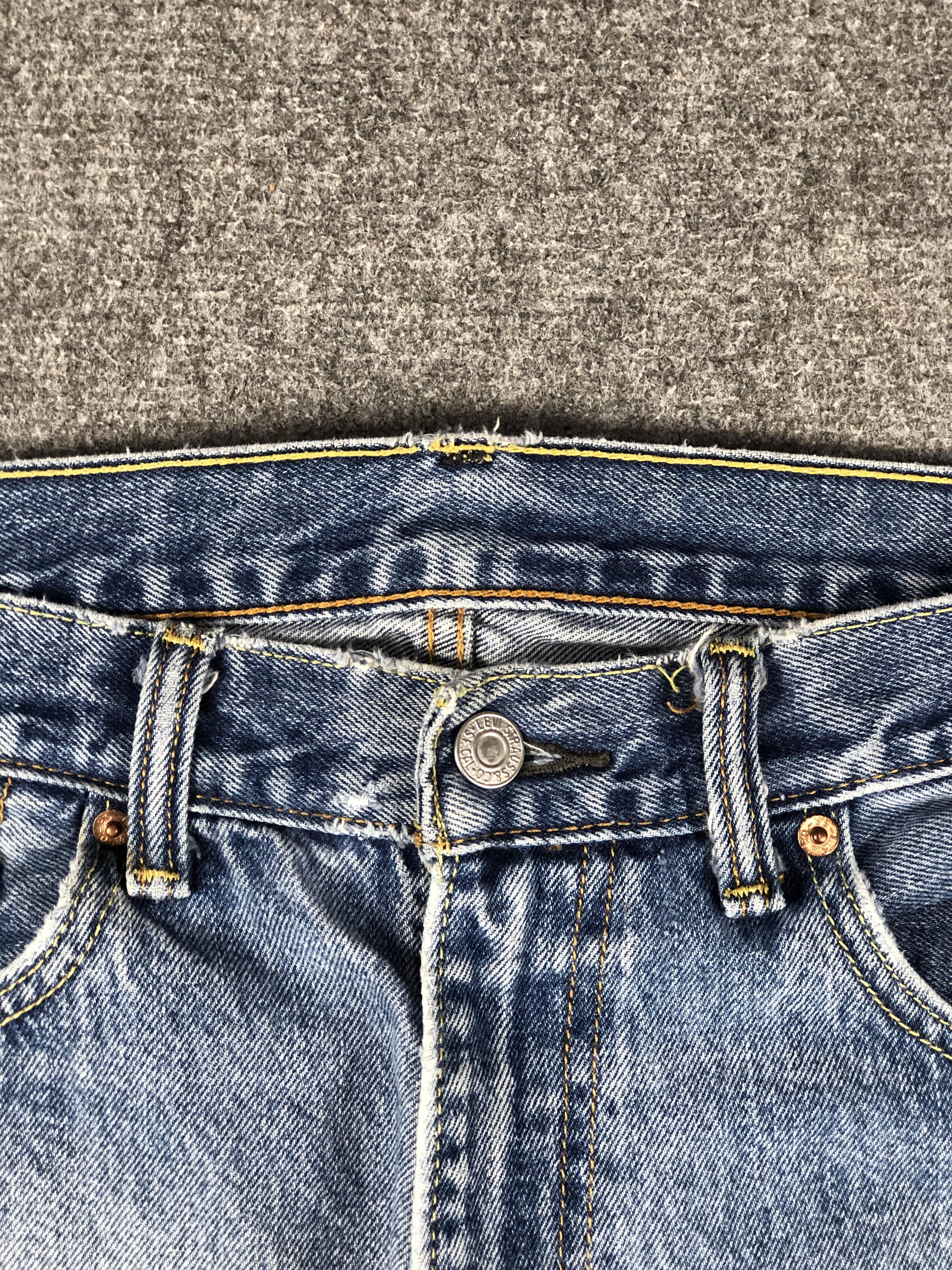 Levi's × Vintage Vintage Levis 505 Faded Blue Jeans DP2228 Size US 36 / EU 52 - 12 Thumbnail