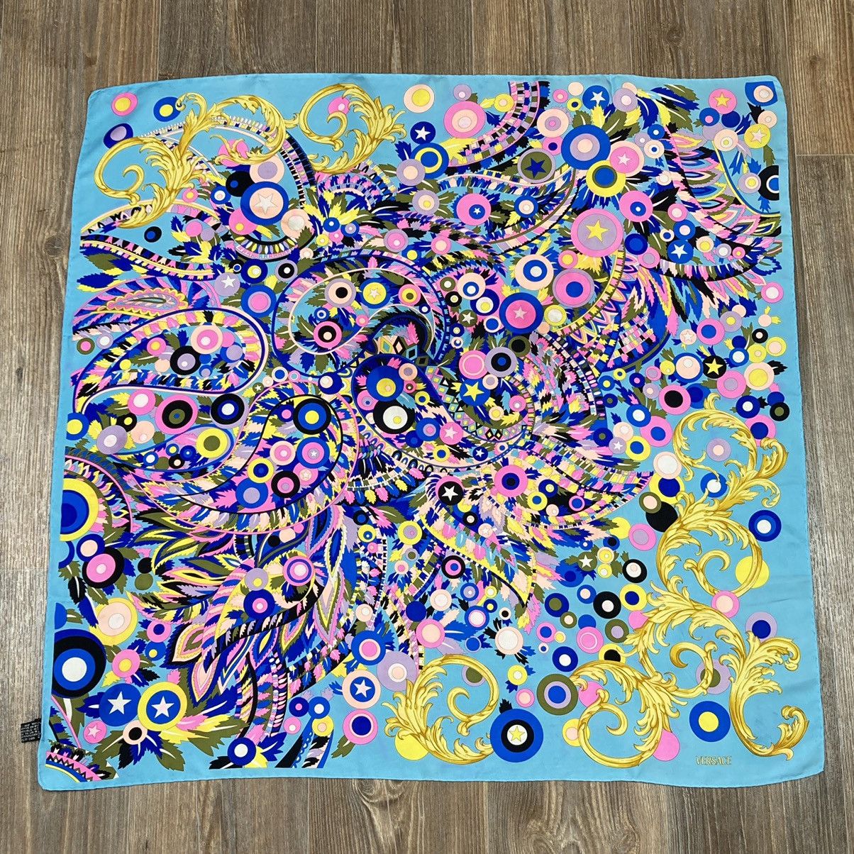 Versace Versace blue stars floral silk scarf Size ONE SIZE - 1 Thumbnail
