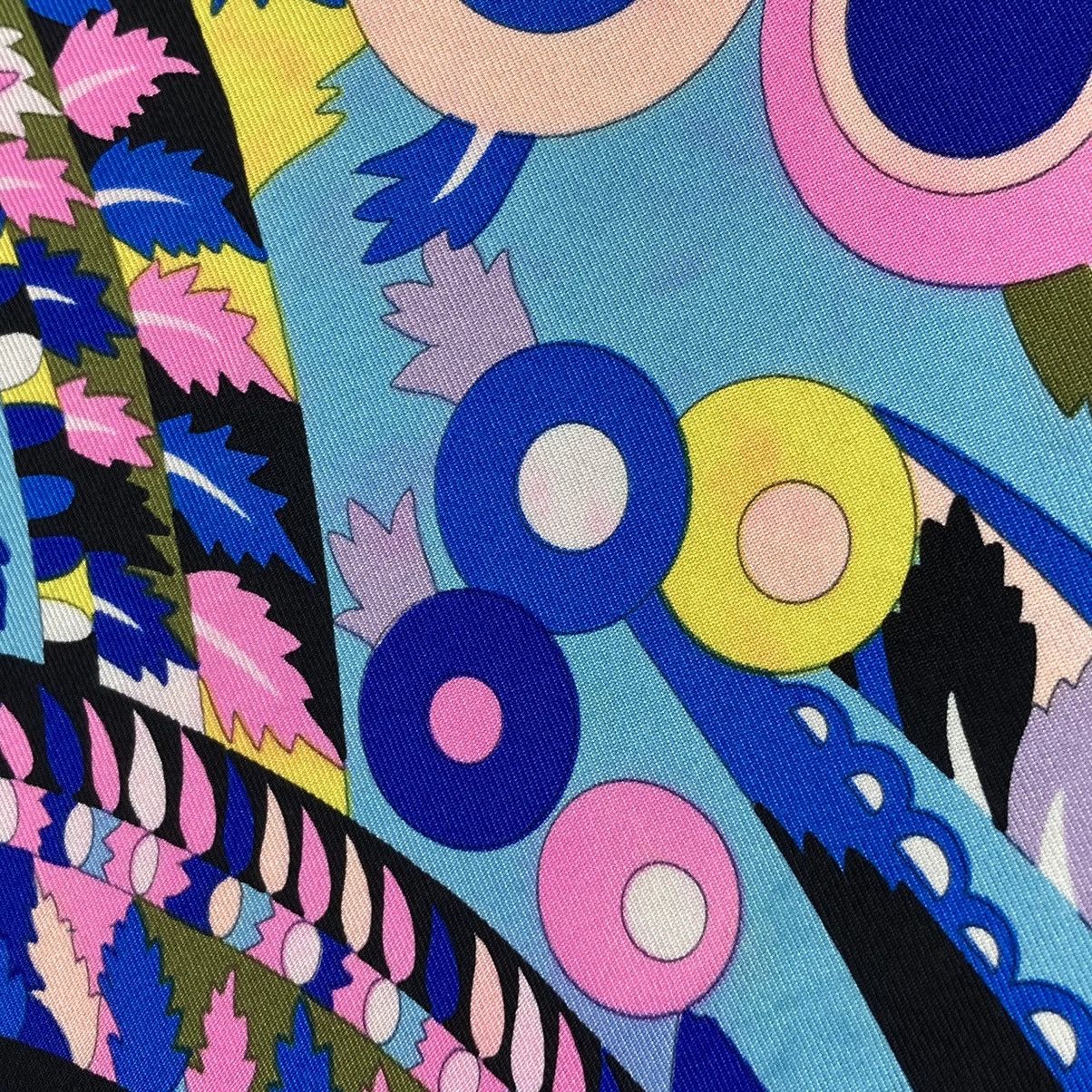 Versace Versace blue stars floral silk scarf Size ONE SIZE - 10 Thumbnail
