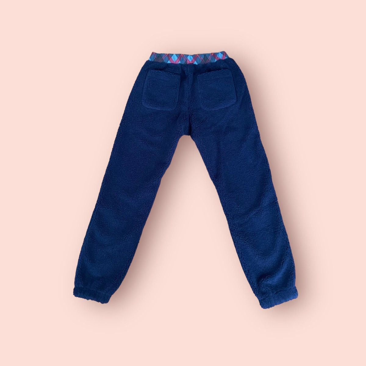 JW Anderson × Jun Takahashi × Uniqlo JW ANDERSON X UNIQLO FLUFFY FLEECE PANTS Size US 33 - 4 Thumbnail