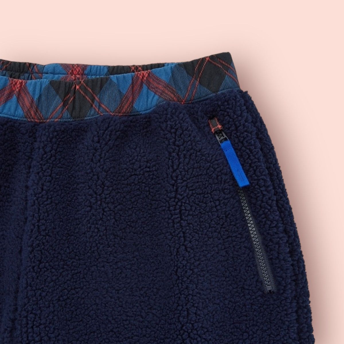 JW Anderson × Jun Takahashi × Uniqlo JW ANDERSON X UNIQLO FLUFFY FLEECE PANTS Size US 33 - 8 Thumbnail