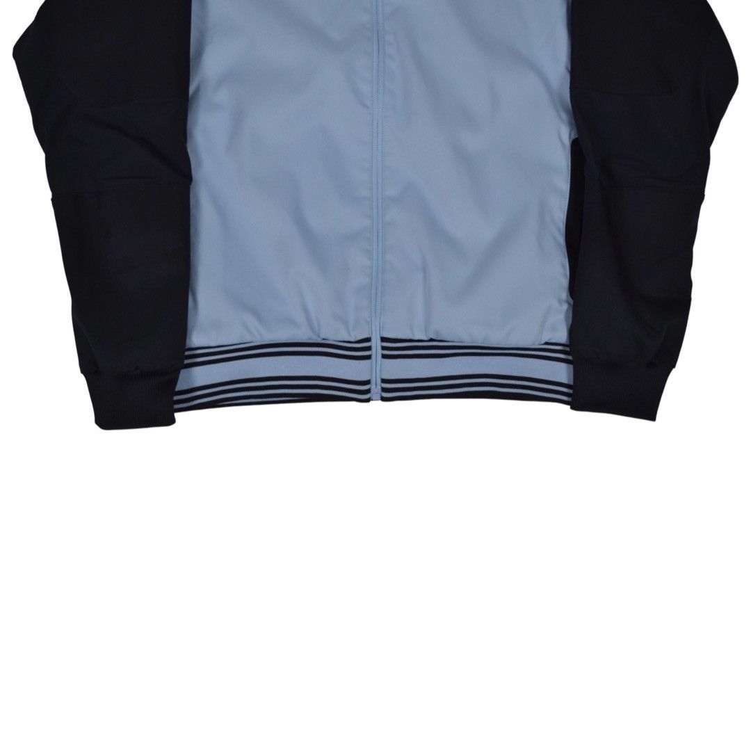 Umbro Umbro England Vintage Sweater Windbreaker Full Zip Size US L / EU 52-54 / 3 - 4 Thumbnail