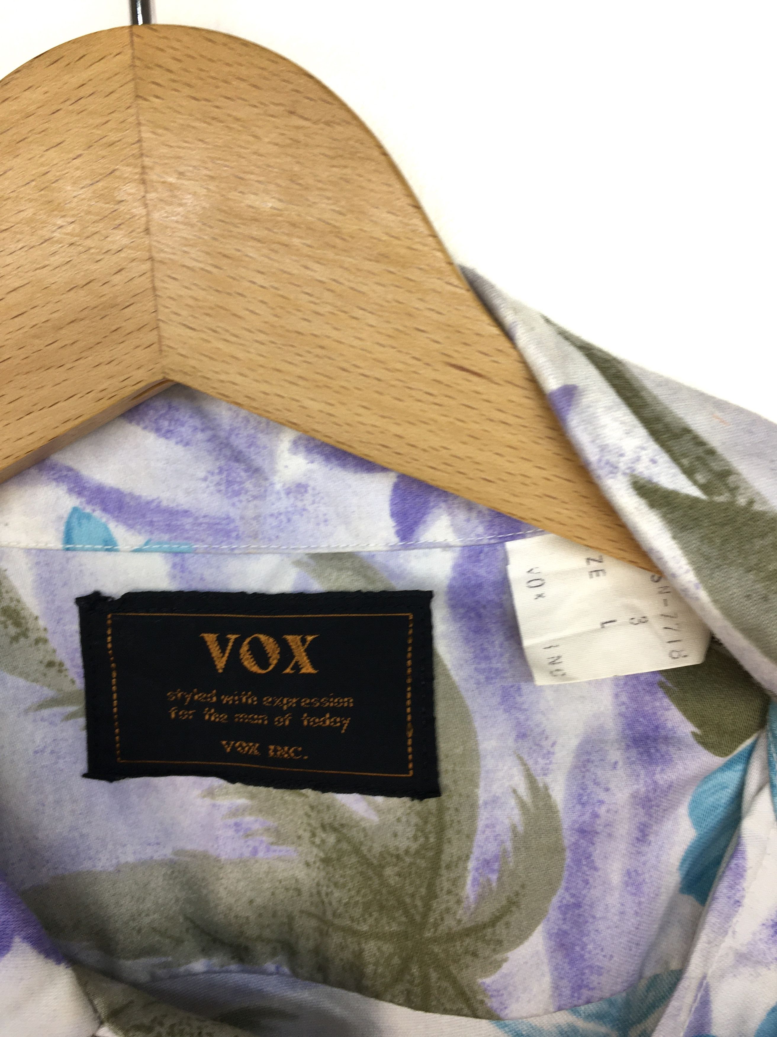 Vintage Vintage VOX Hibiscus Coconut Trees Hawaiian Shirt Size US S / EU 44-46 / 1 - 7 Thumbnail