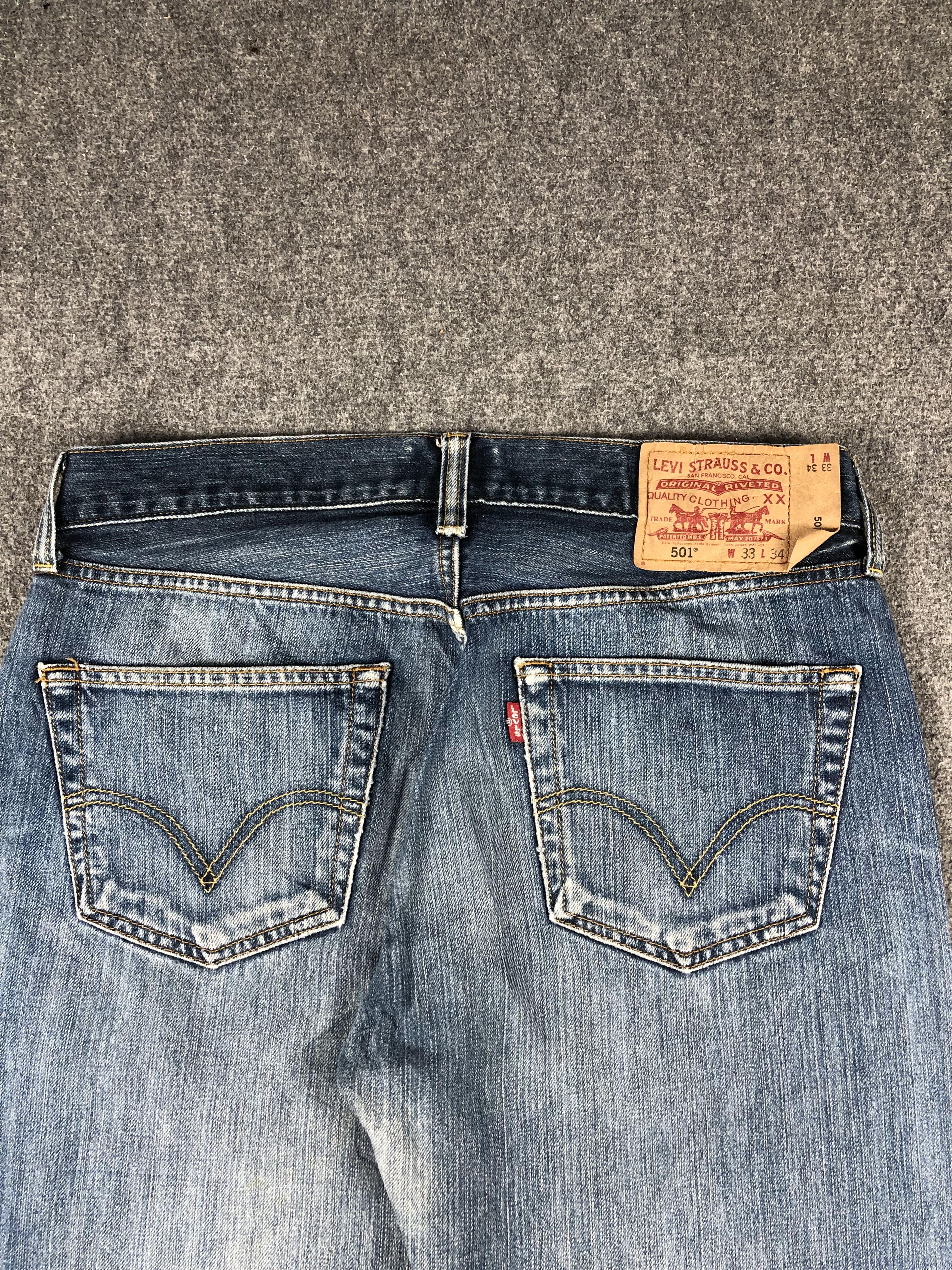 Levi's Vintage Levis 501 Faded Blue Jeans DP2233 Size US 31 - 4 Thumbnail