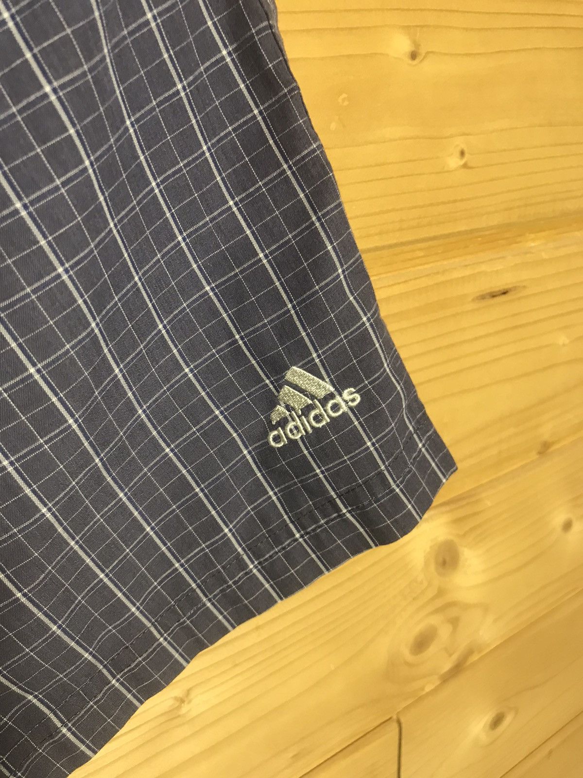 Vintage 2004 Vintage Adidas shorts Size US 32 / EU 48 - 2 Thumbnail