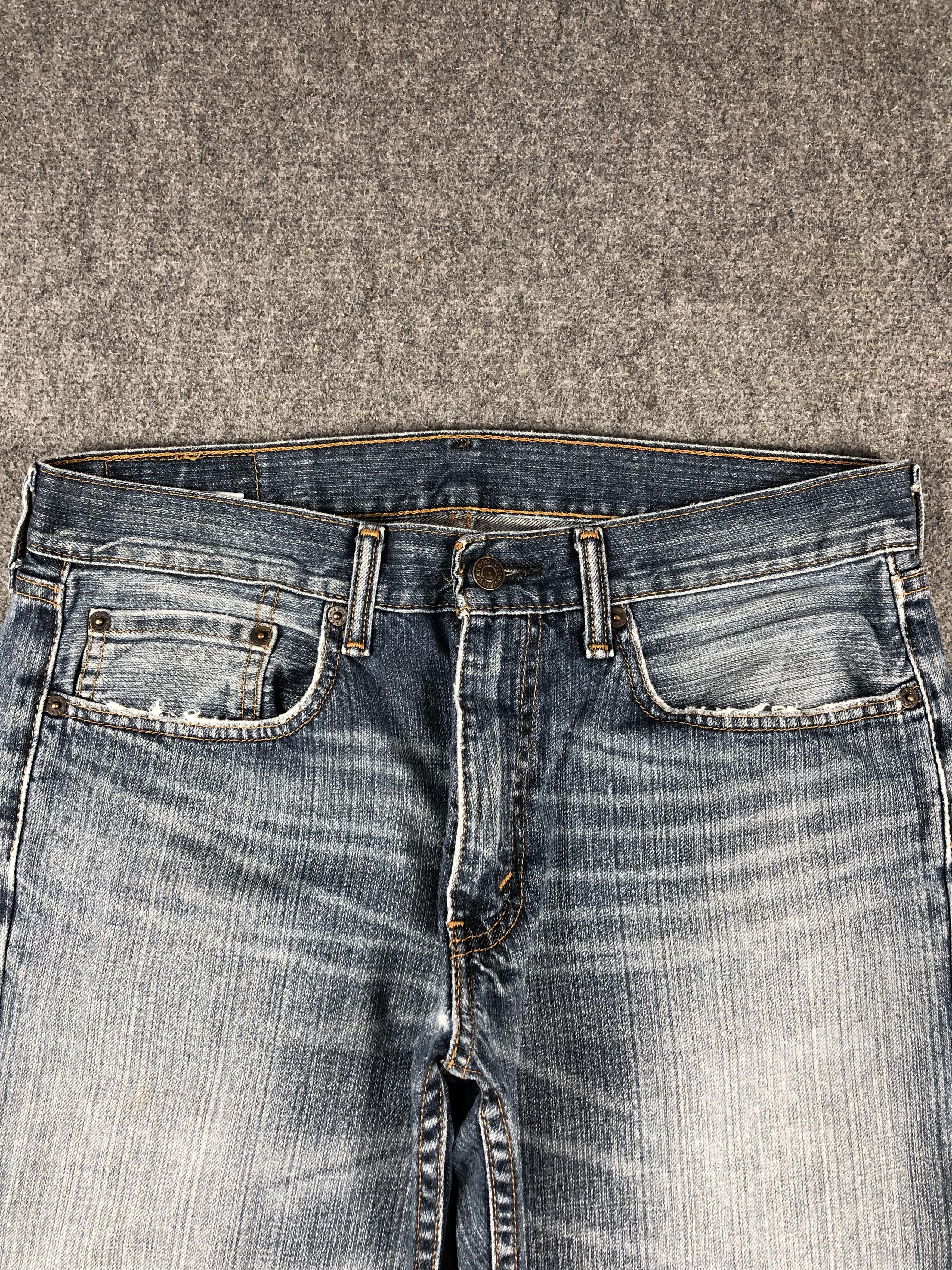 Levi's × Vintage Vintage Distressed Levis 559 Faded Blue Jeans DP2234 Size US 33 - 2 Thumbnail