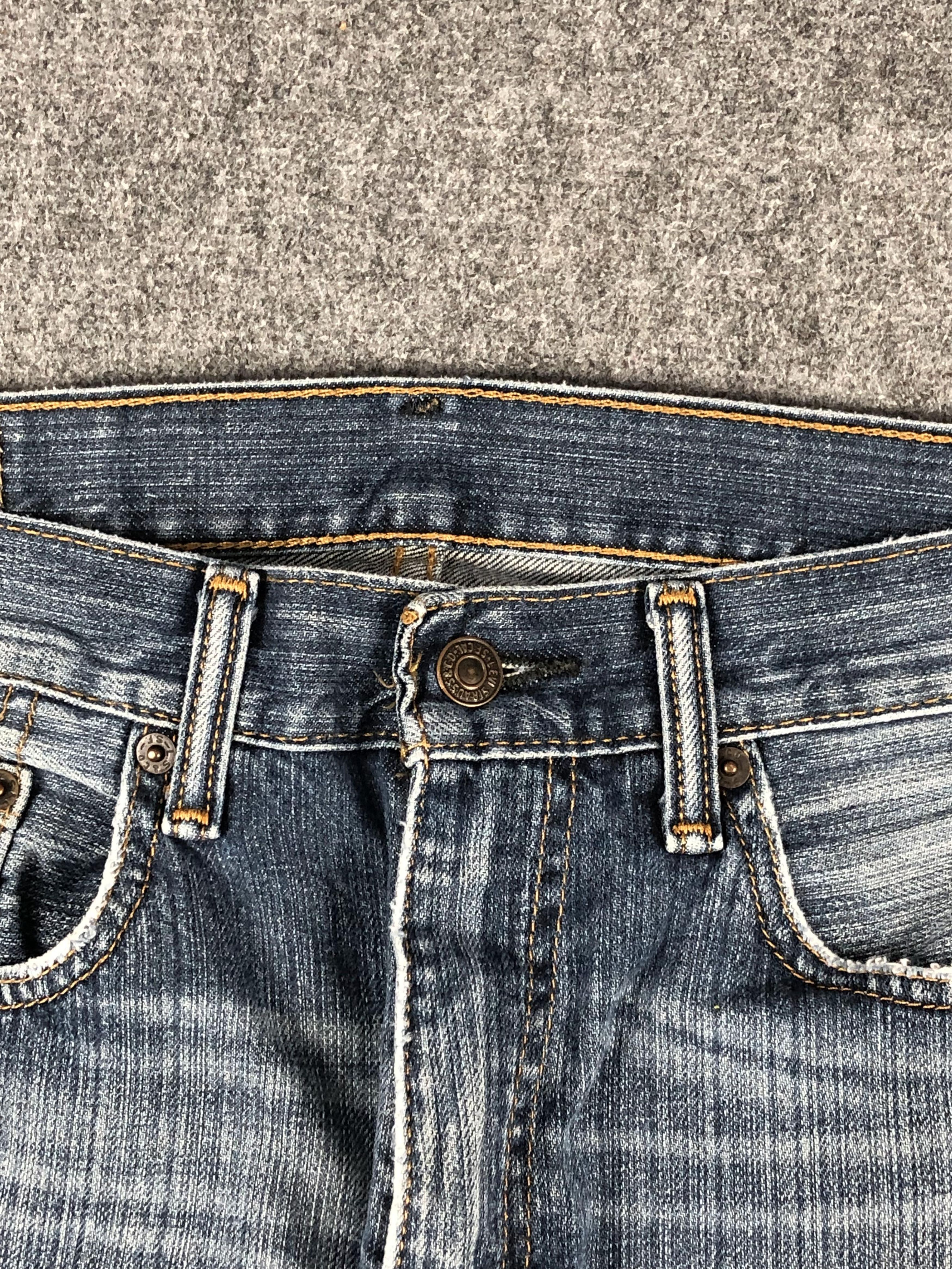 Levi's × Vintage Vintage Distressed Levis 559 Faded Blue Jeans DP2234 Size US 33 - 9 Thumbnail