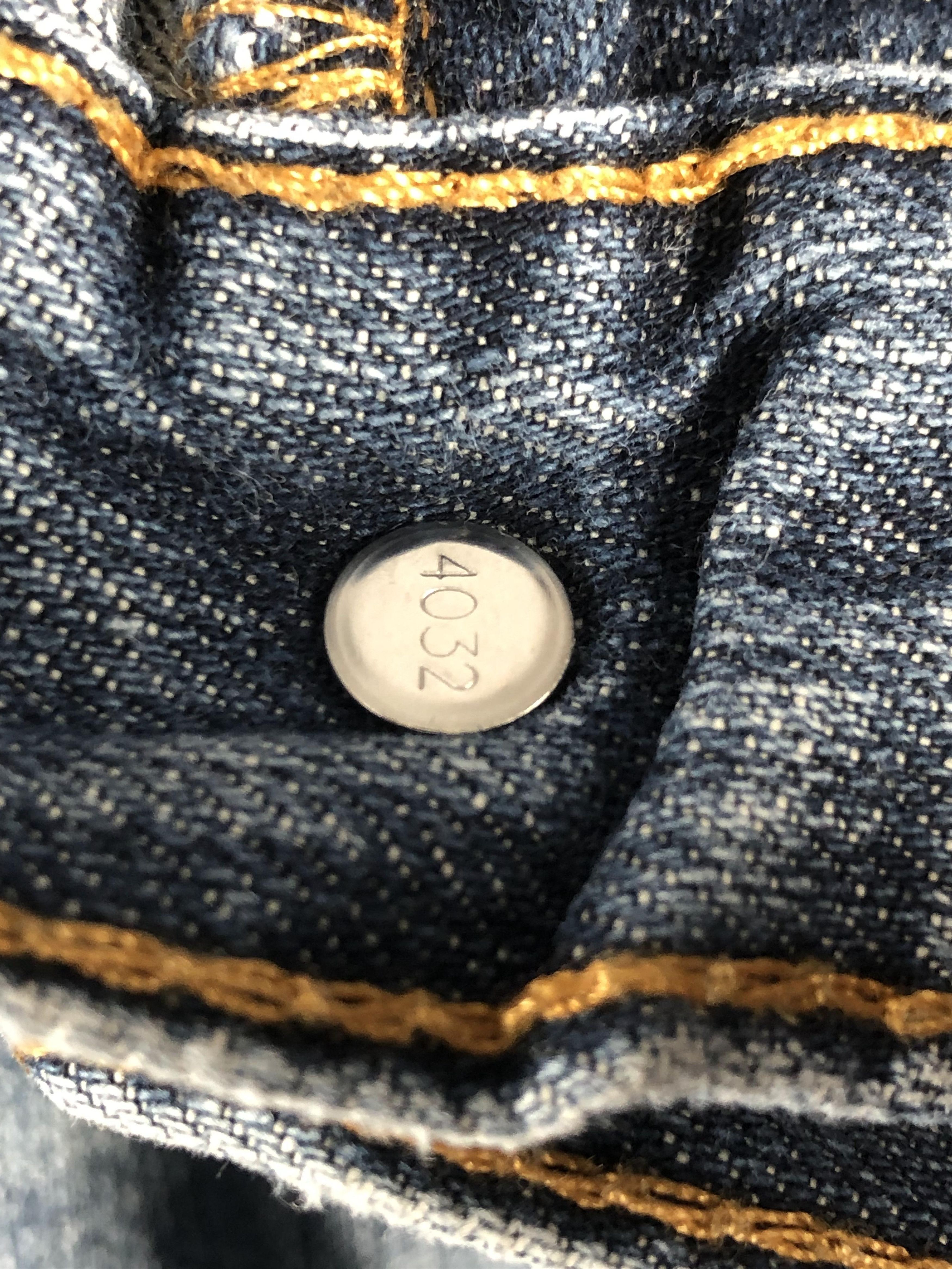 Levi's × Vintage Vintage Distressed Levis 559 Faded Blue Jeans DP2234 Size US 33 - 15 Thumbnail