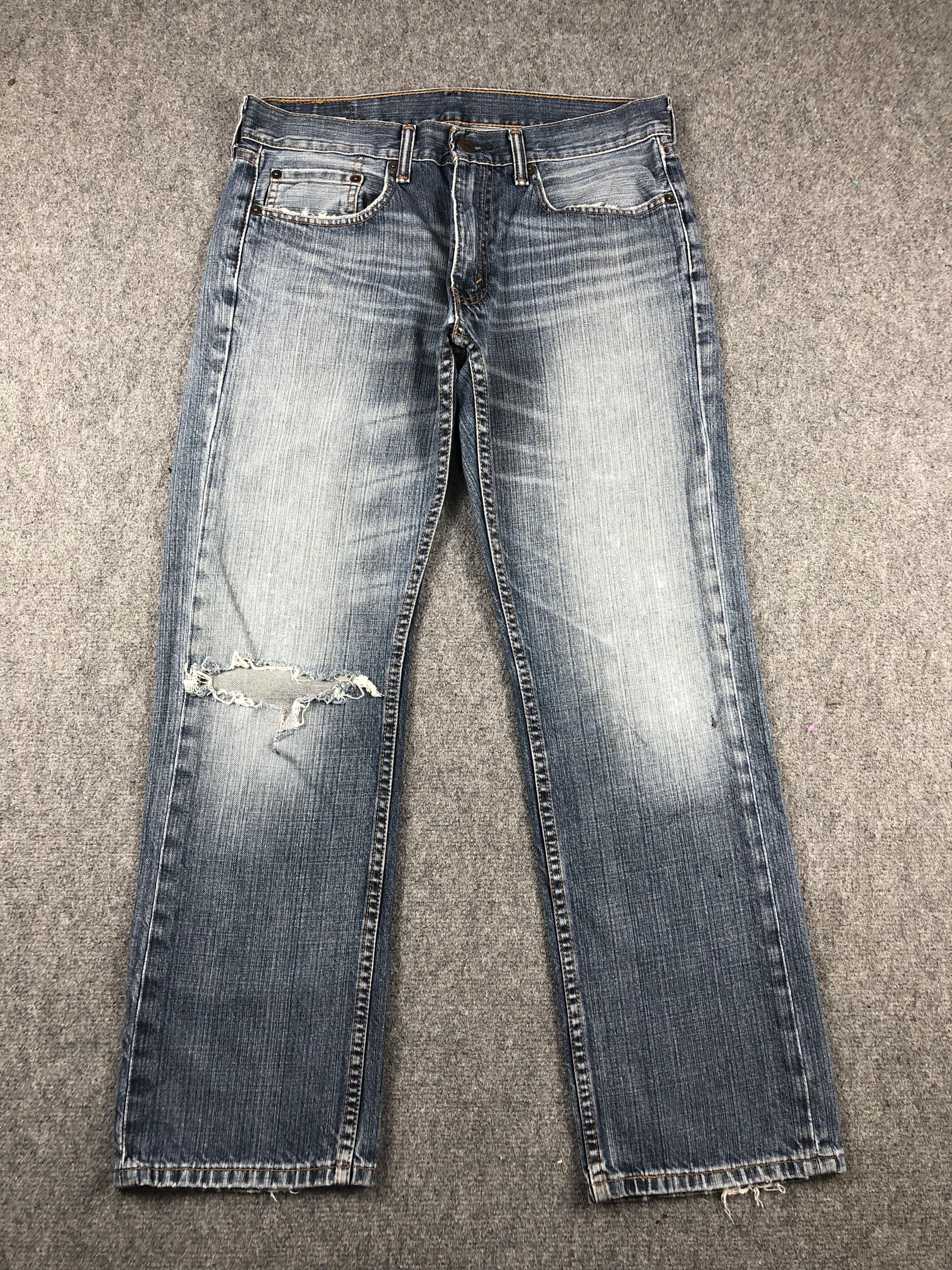 image of Distressed Levis 559 Faded Blue Jeans in Blue Denim, Men's (Size 33)