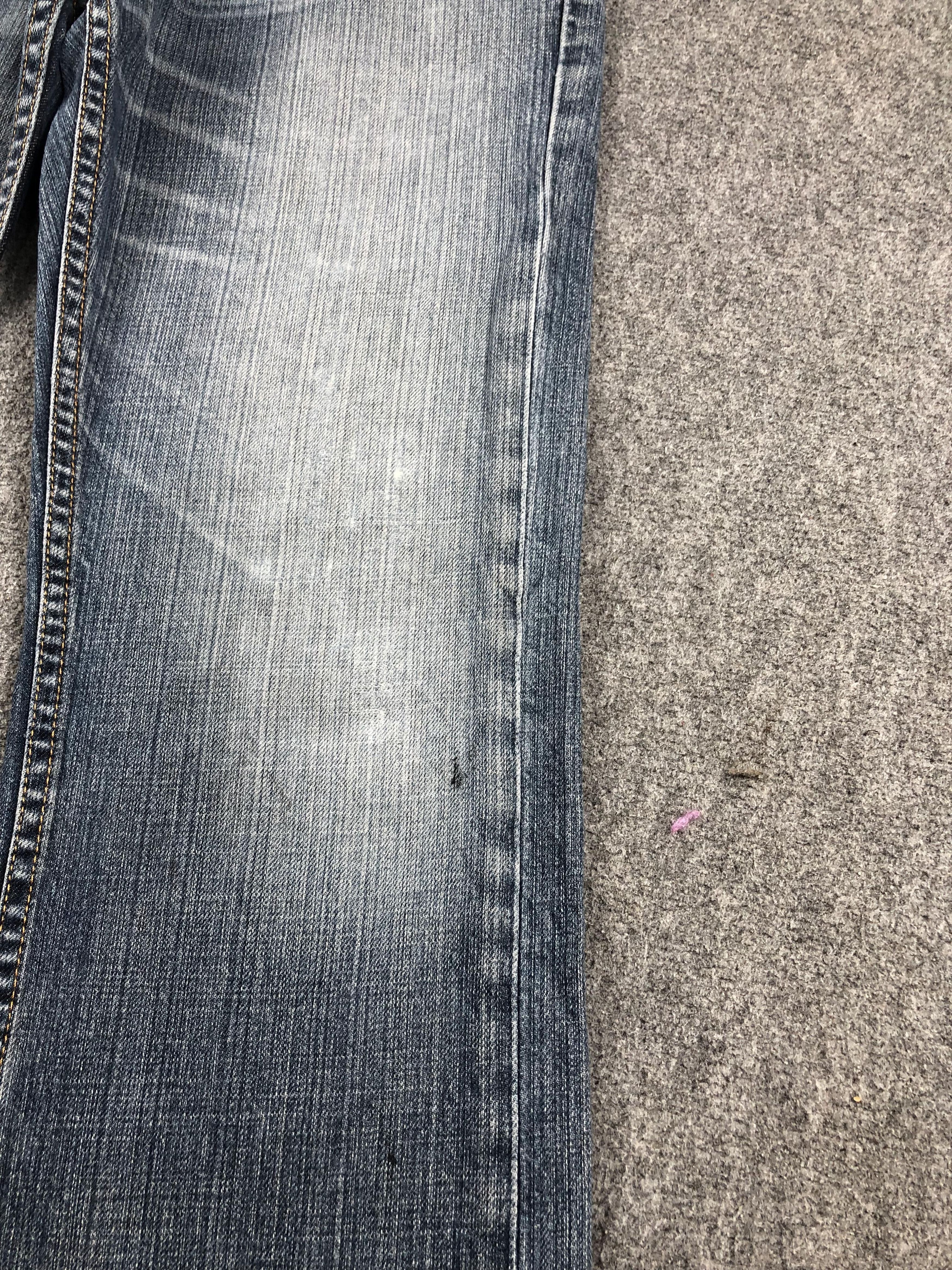 Levi's × Vintage Vintage Distressed Levis 559 Faded Blue Jeans DP2234 Size US 33 - 11 Thumbnail