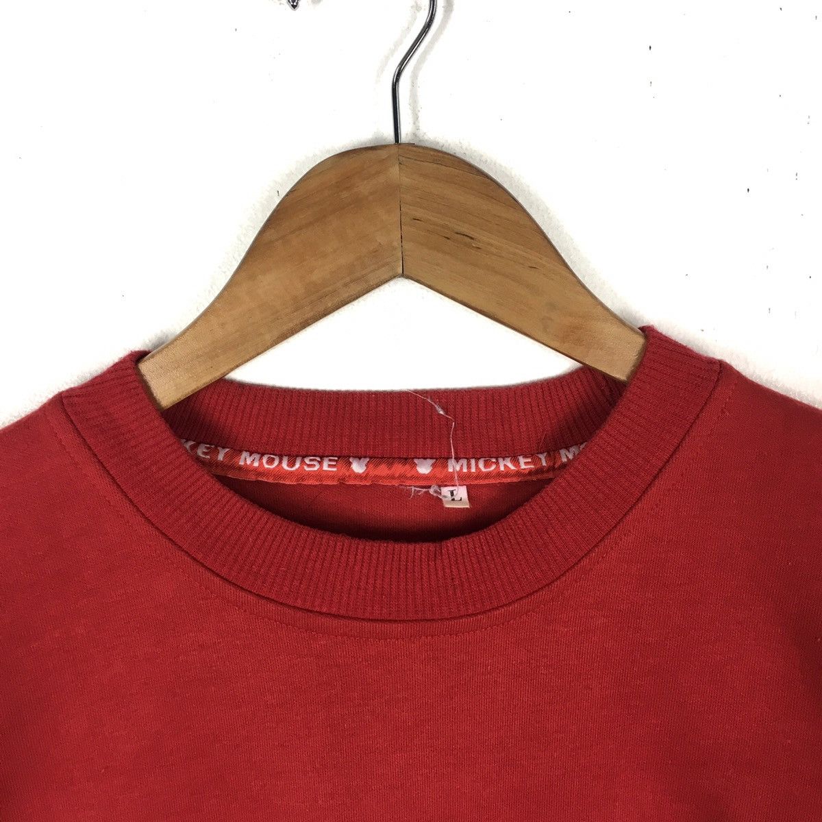 Mickey Mouse Vintage 90s MICKEY MOUSE DISNEY Overprint Aop Red Sweatshirt Size US L / EU 52-54 / 3 - 3 Thumbnail