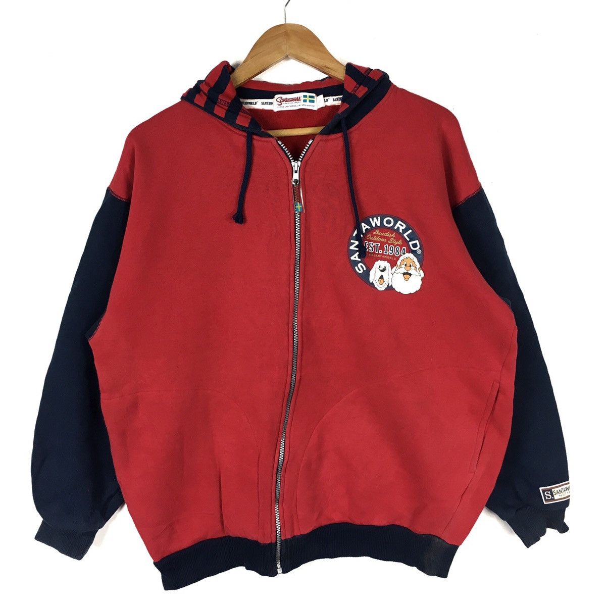 Vintage Vintage SANTA WORLD Captain Santa Sweden Red Hoodie Size US XL / EU 56 / 4 - 1 Thumbnail