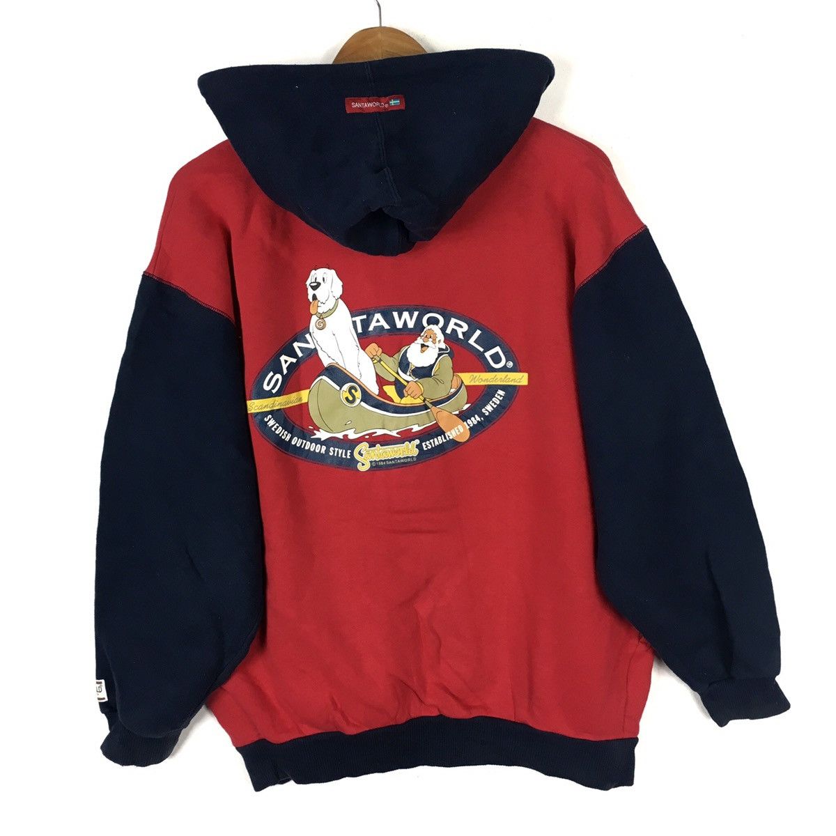 Vintage Vintage SANTA WORLD Captain Santa Sweden Red Hoodie Size US XL / EU 56 / 4 - 5 Thumbnail