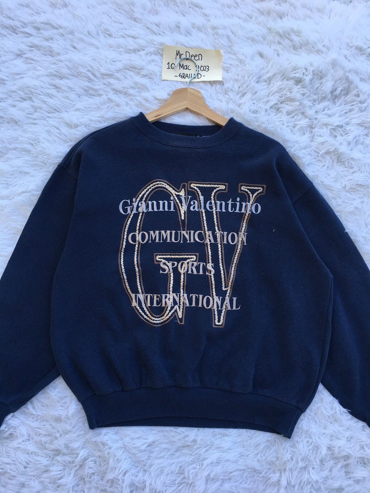 Gianni Valentino Rare Vintage Gianni Valentino Big Logo Spellout Sweater Size US L / EU 52-54 / 3 - 2 Thumbnail