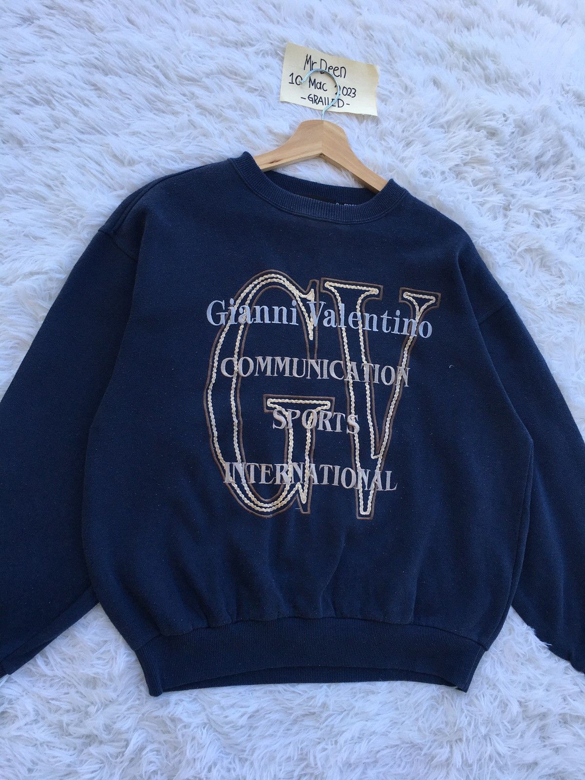 Gianni Valentino Rare Vintage Gianni Valentino Big Logo Spellout Sweater Size US L / EU 52-54 / 3 - 3 Thumbnail