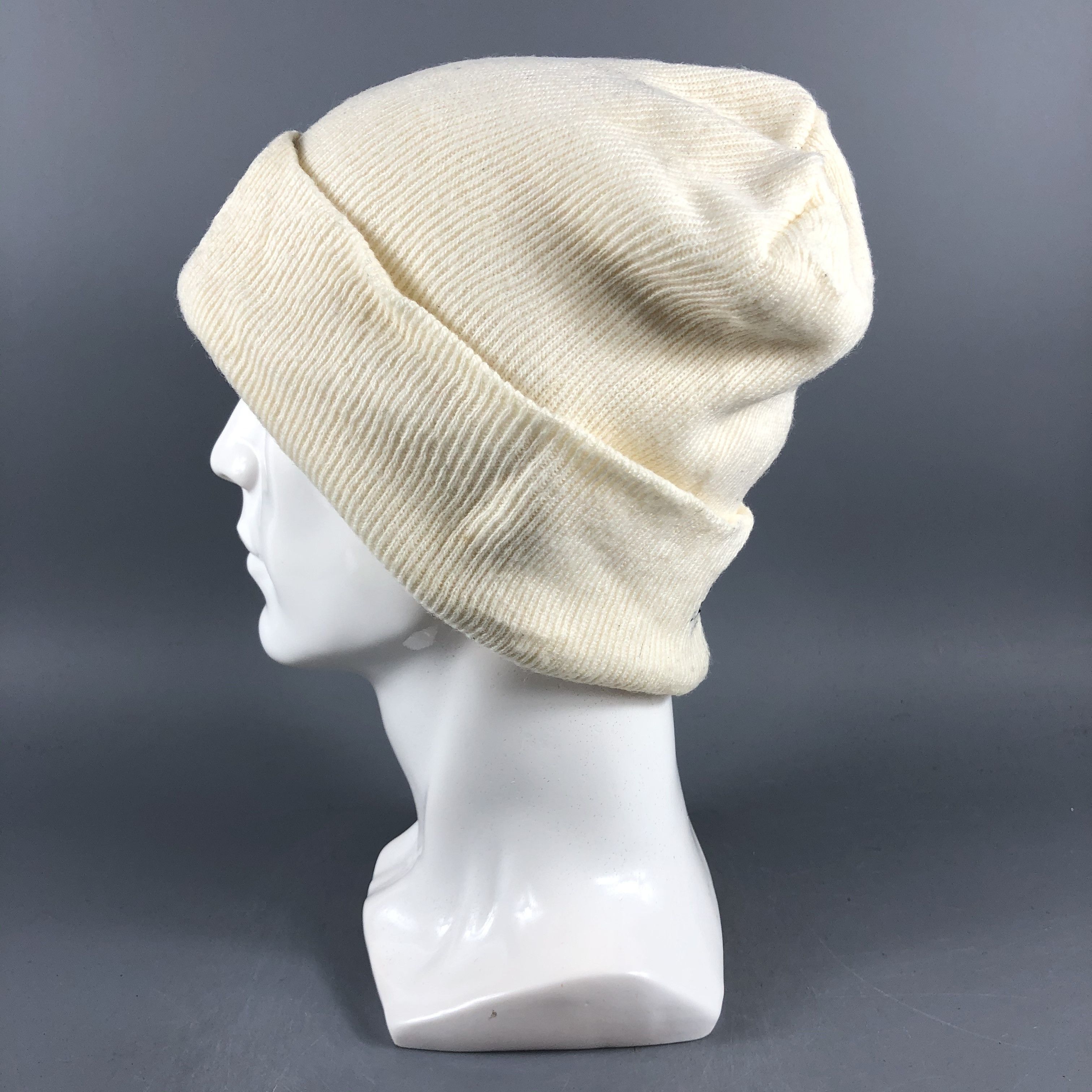 Supreme × Vintage Supreme Beanie Snow Hat Snow Cap -B1826 Size ONE SIZE - 2 Thumbnail