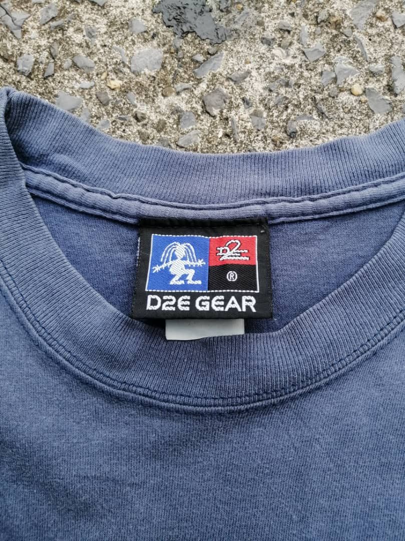 Vintage Vintage 90s D2E Gear Tee Size US M / EU 48-50 / 2 - 8 Thumbnail