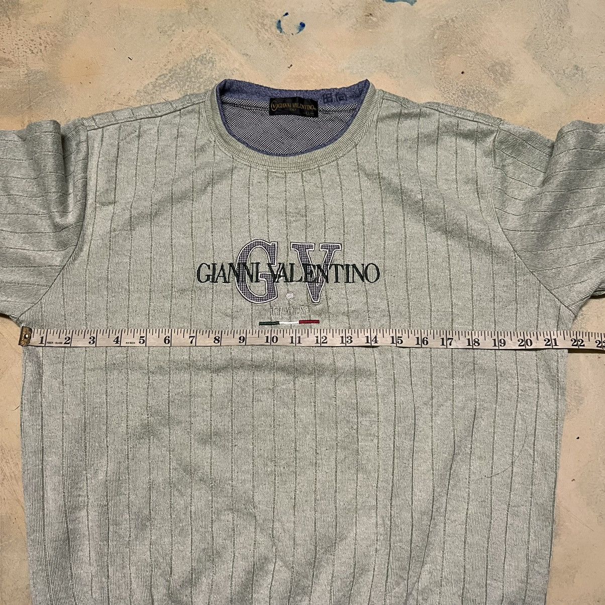 Japanese Brand Vintage Gianni Valentino Sweatshirt Crewneck Big Logo Size US XL / EU 56 / 4 - 6 Thumbnail