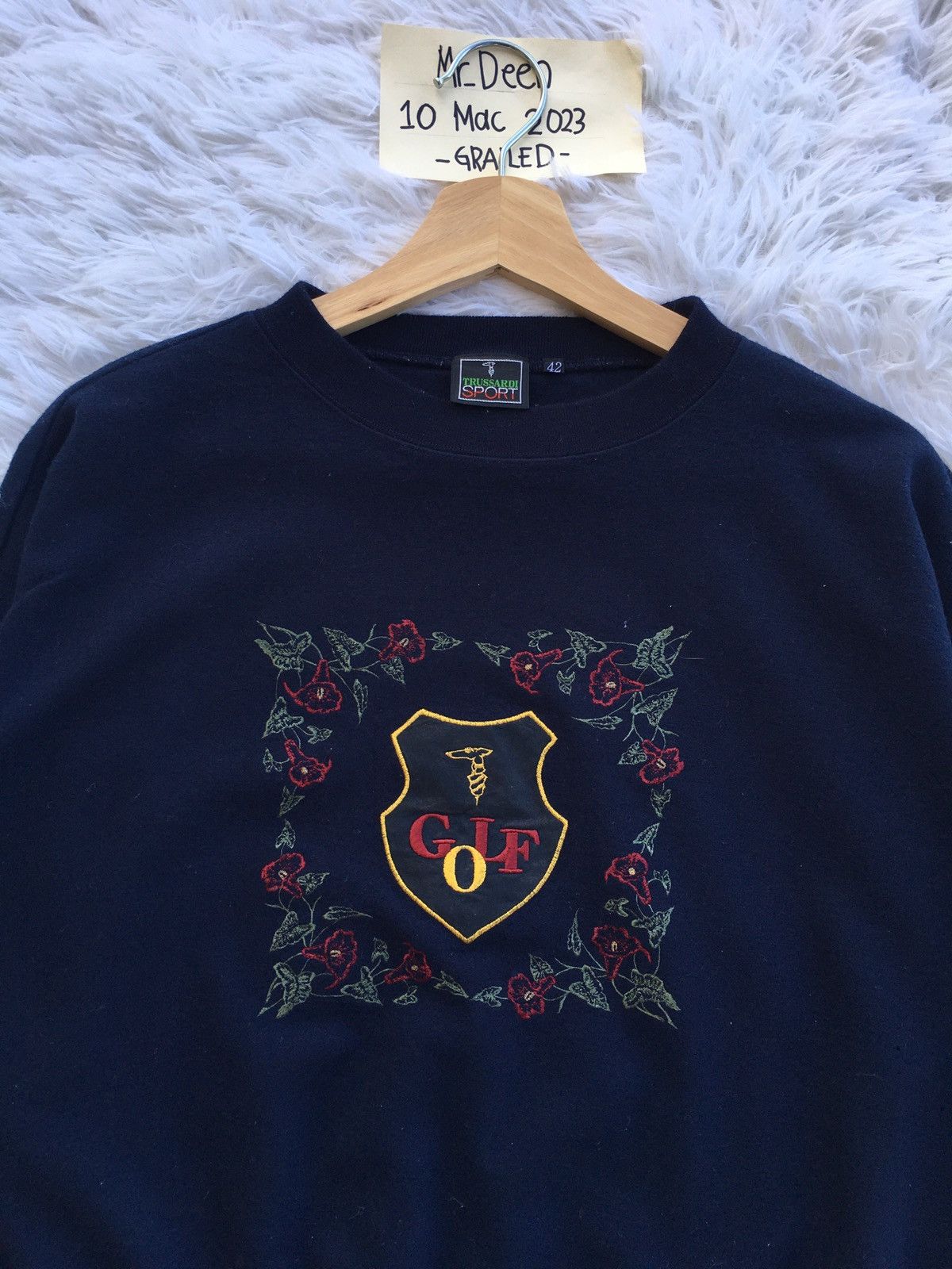 Trussardi Rare Vintage Trussardi Big Logo Sweatshirt Size US L / EU 52-54 / 3 - 5 Thumbnail