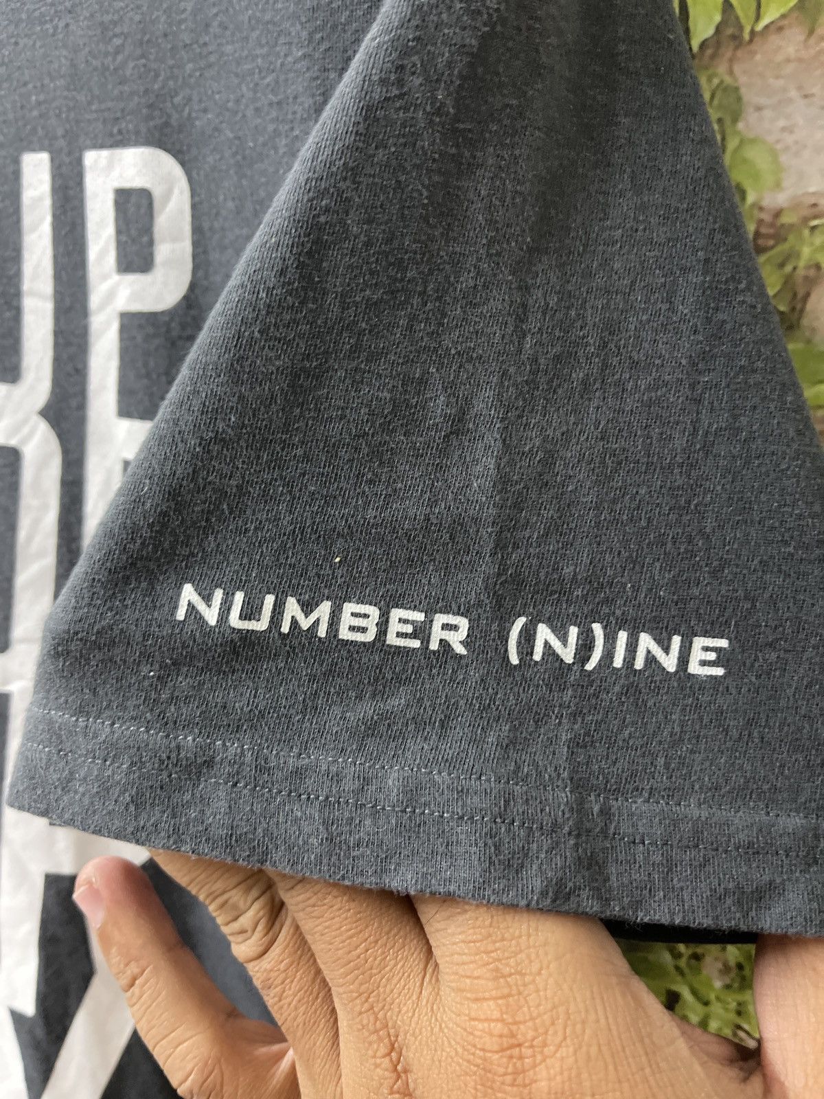 Number (N)ine × Takahiromiyashita The Soloist. 🇯🇵VINTAGE NUMBER (N)INE X MARLBORO TEE SIZE F VERY RARE Size US M / EU 48-50 / 2 - 6 Thumbnail