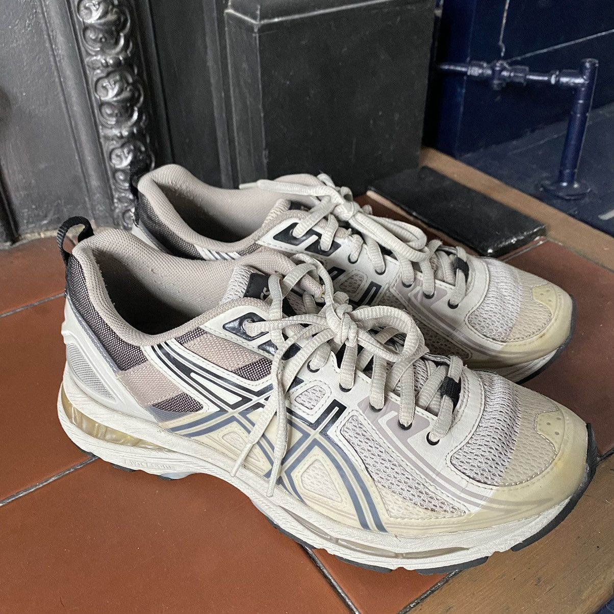 image of Asics Gel-Burz 1 Kiko Kostadinov T8E3N Birch / Glacier Grey Shoes, Men's (Size 7)