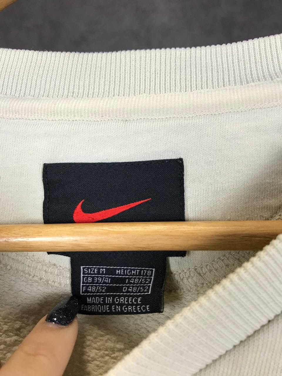 Other Nike swoosh streetwear vintage v neck sweatshirt Size US M / EU 48-50 / 2 - 3 Thumbnail