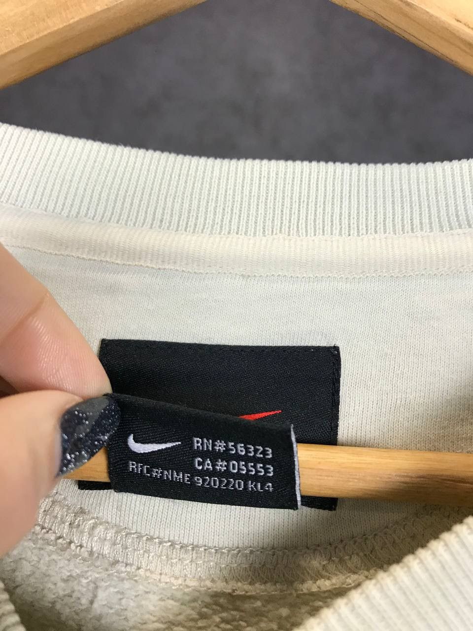 Other Nike swoosh streetwear vintage v neck sweatshirt Size US M / EU 48-50 / 2 - 4 Thumbnail