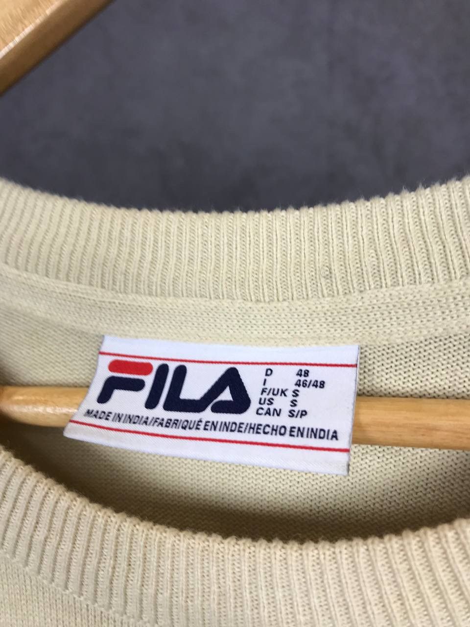 Fila Fila sportswear streetwear center logo sweatshirt Size US S / EU 44-46 / 1 - 3 Thumbnail