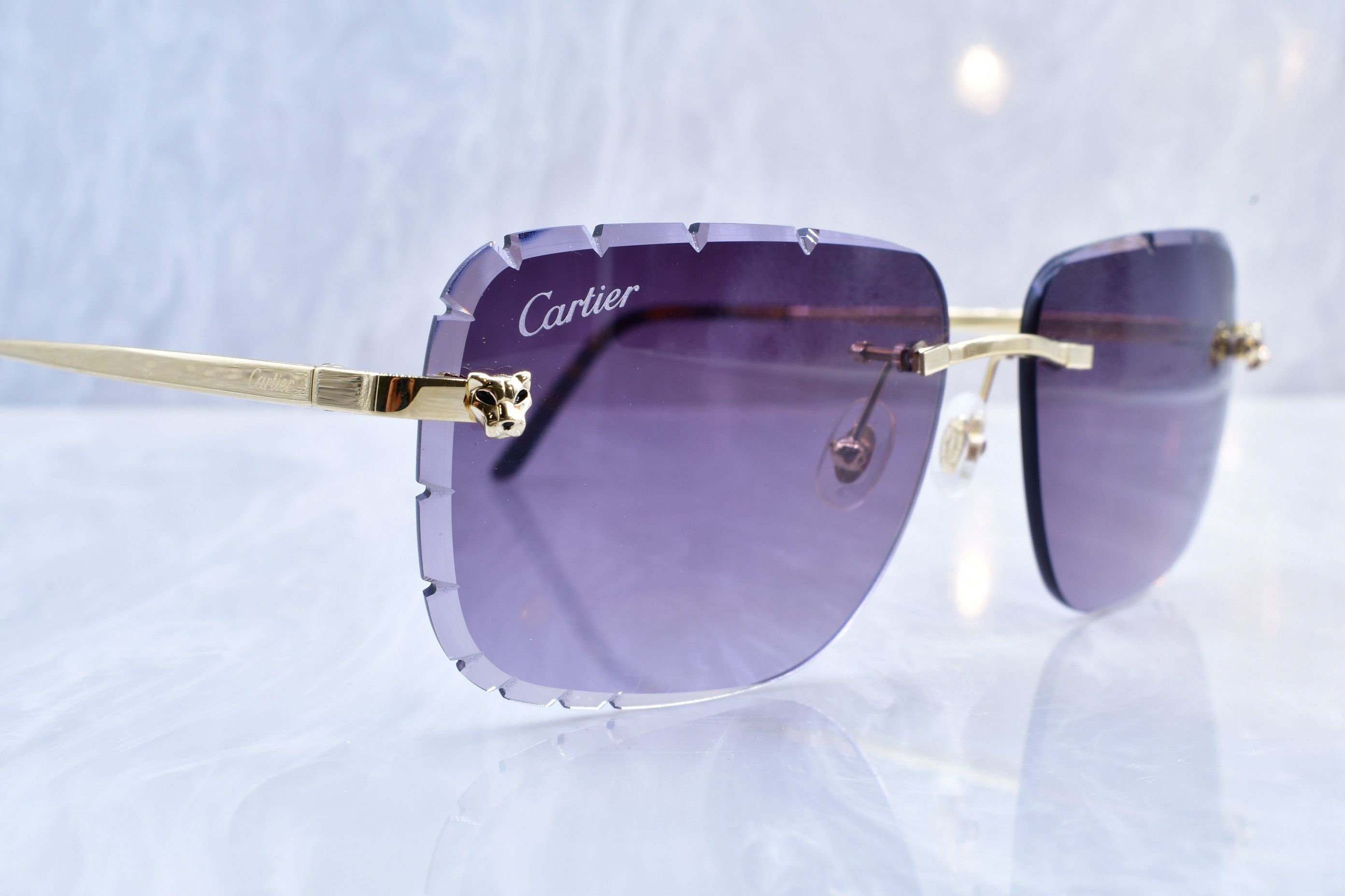 Cartier Cartier Panther Diamond cut gradient big c decor glasses Size ONE SIZE - 3 Thumbnail