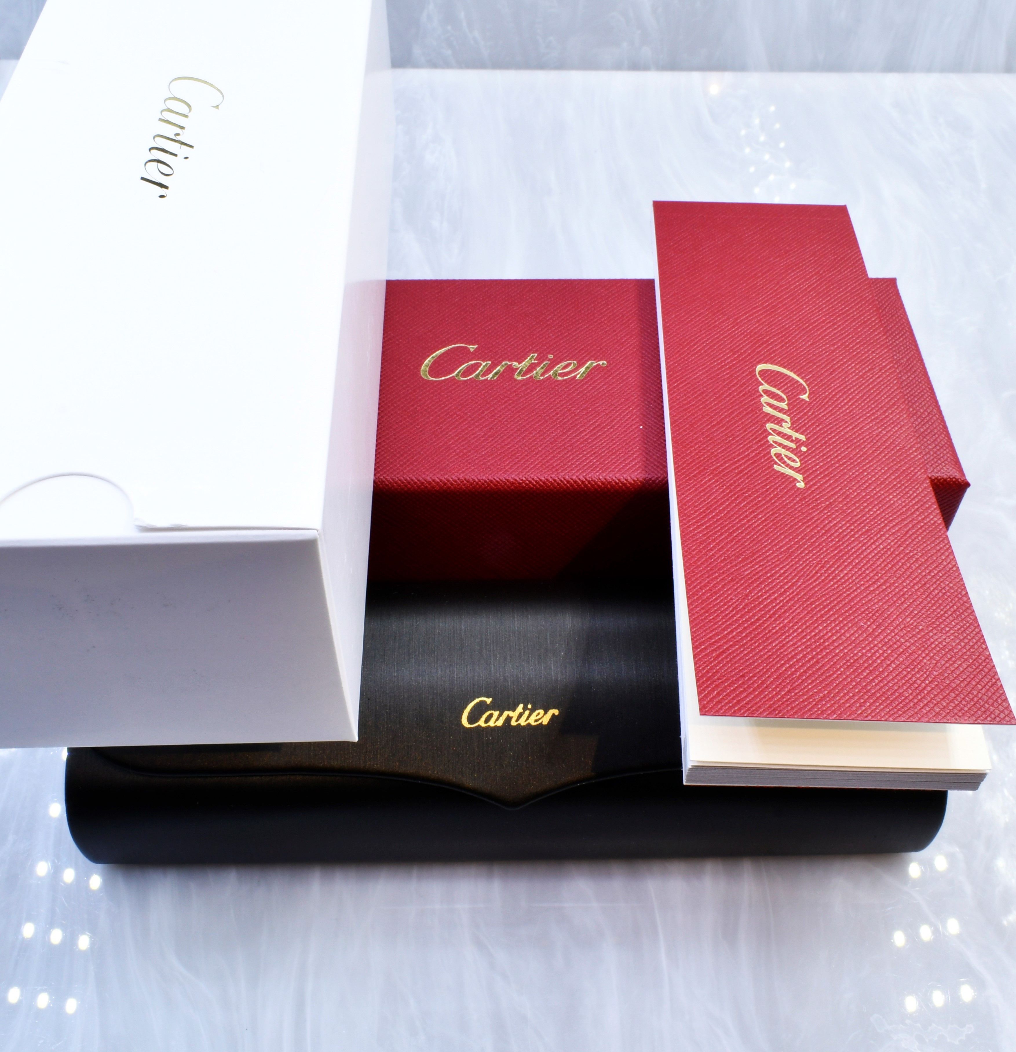 Cartier Cartier Panther Diamond cut gradient big c decor glasses Size ONE SIZE - 5 Thumbnail