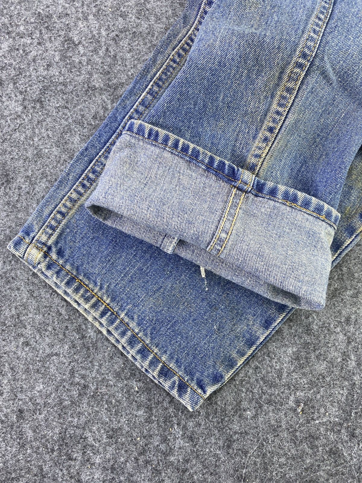 Levi's VINTAGE LEVI'S 560 JEANS - J695 Size US 34 / EU 50 - 7 Thumbnail
