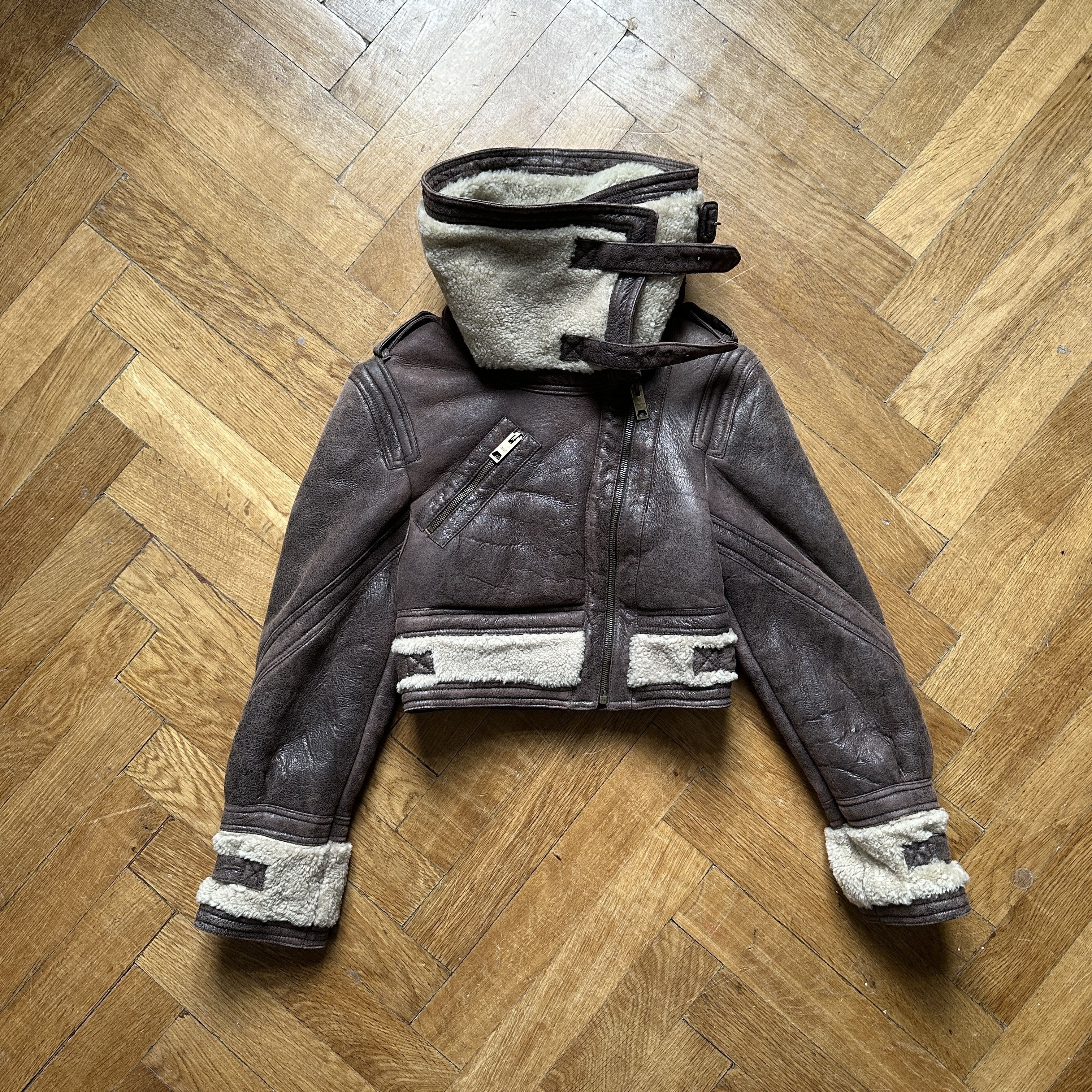 image of Burberry Prorsum Fw10 Shearling Leather Aviator Cropped Jacket in Brown, Women's (Size Small)